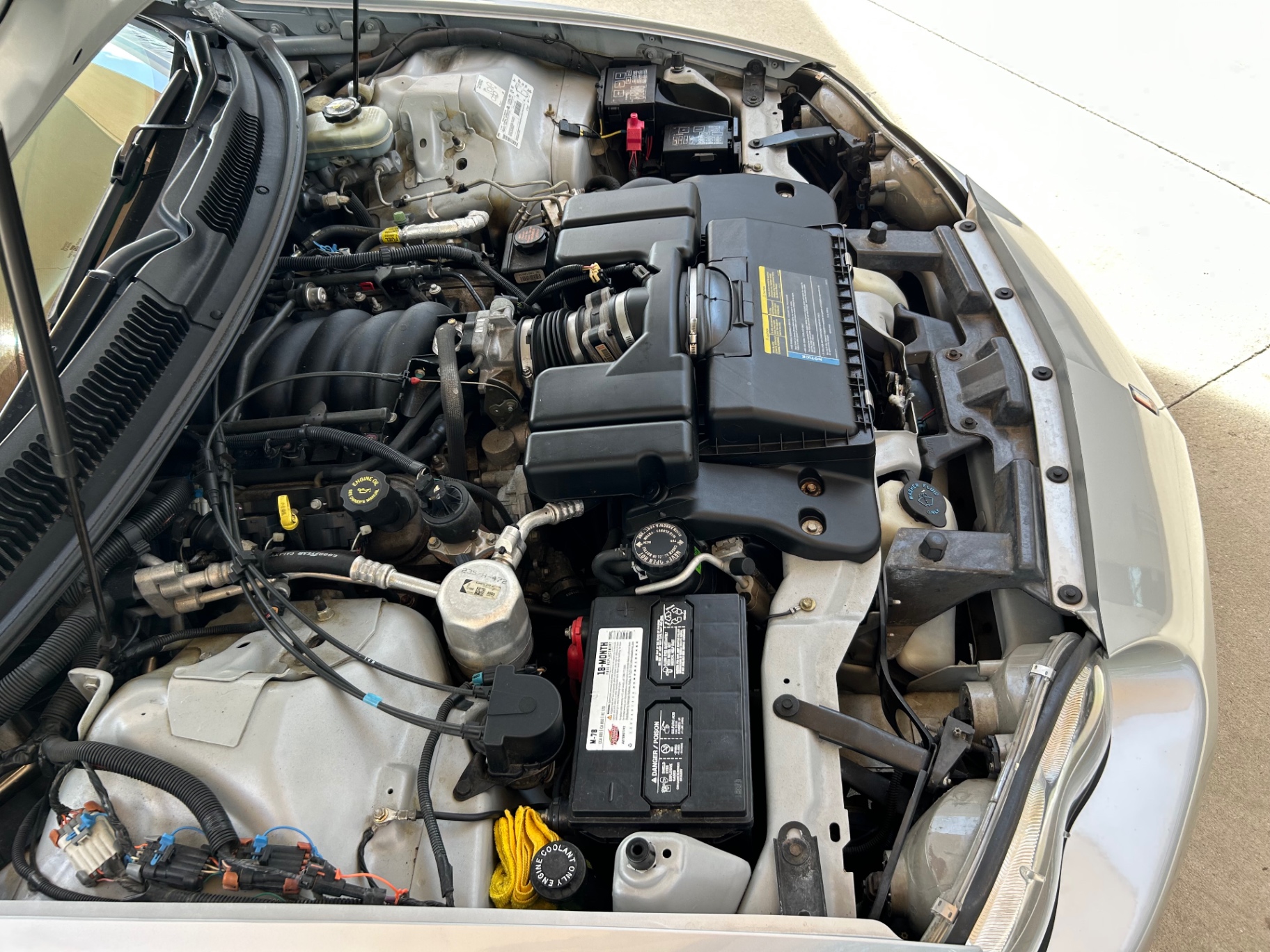 Vehicle photo 18