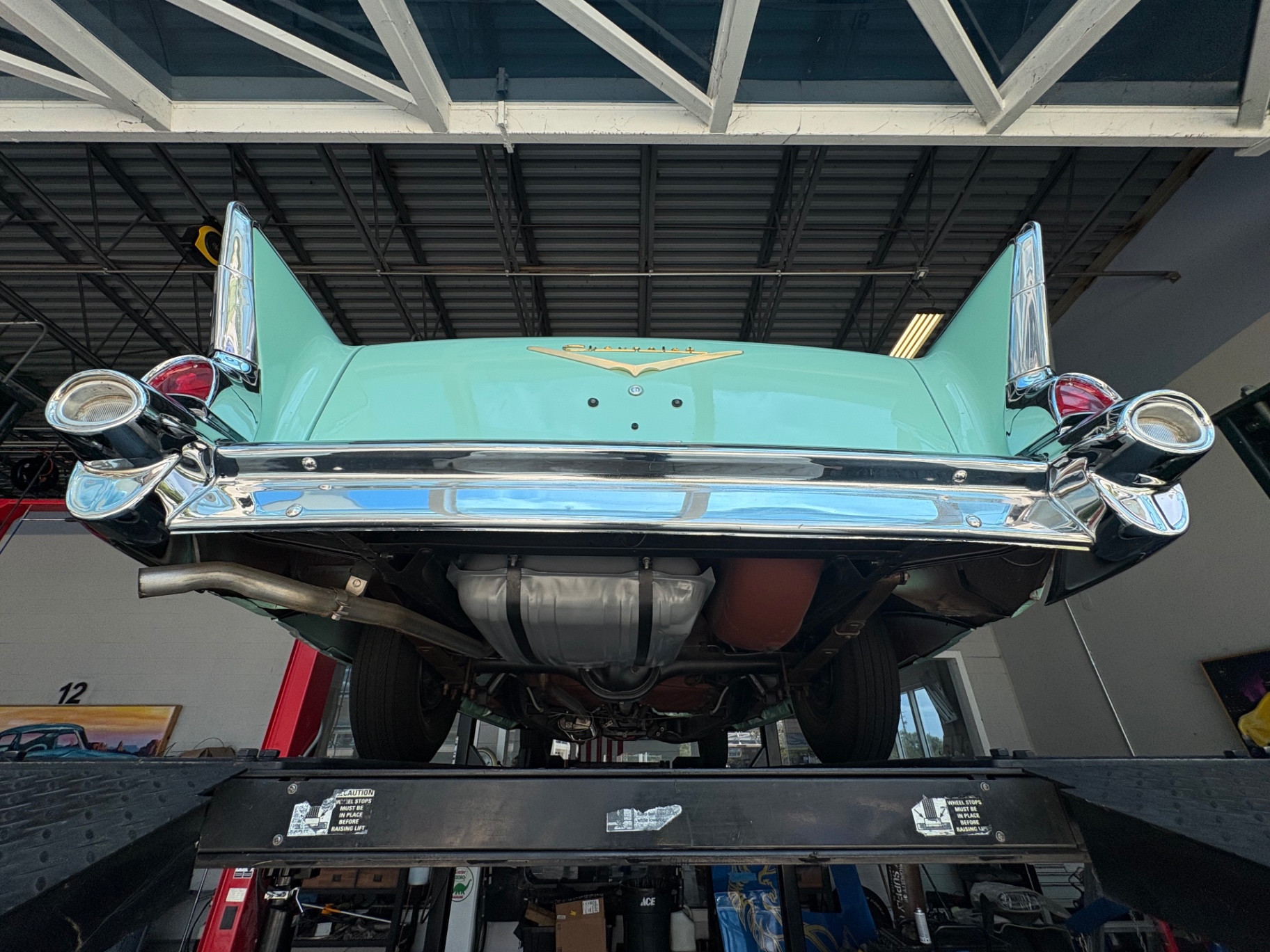 Vehicle photo 49