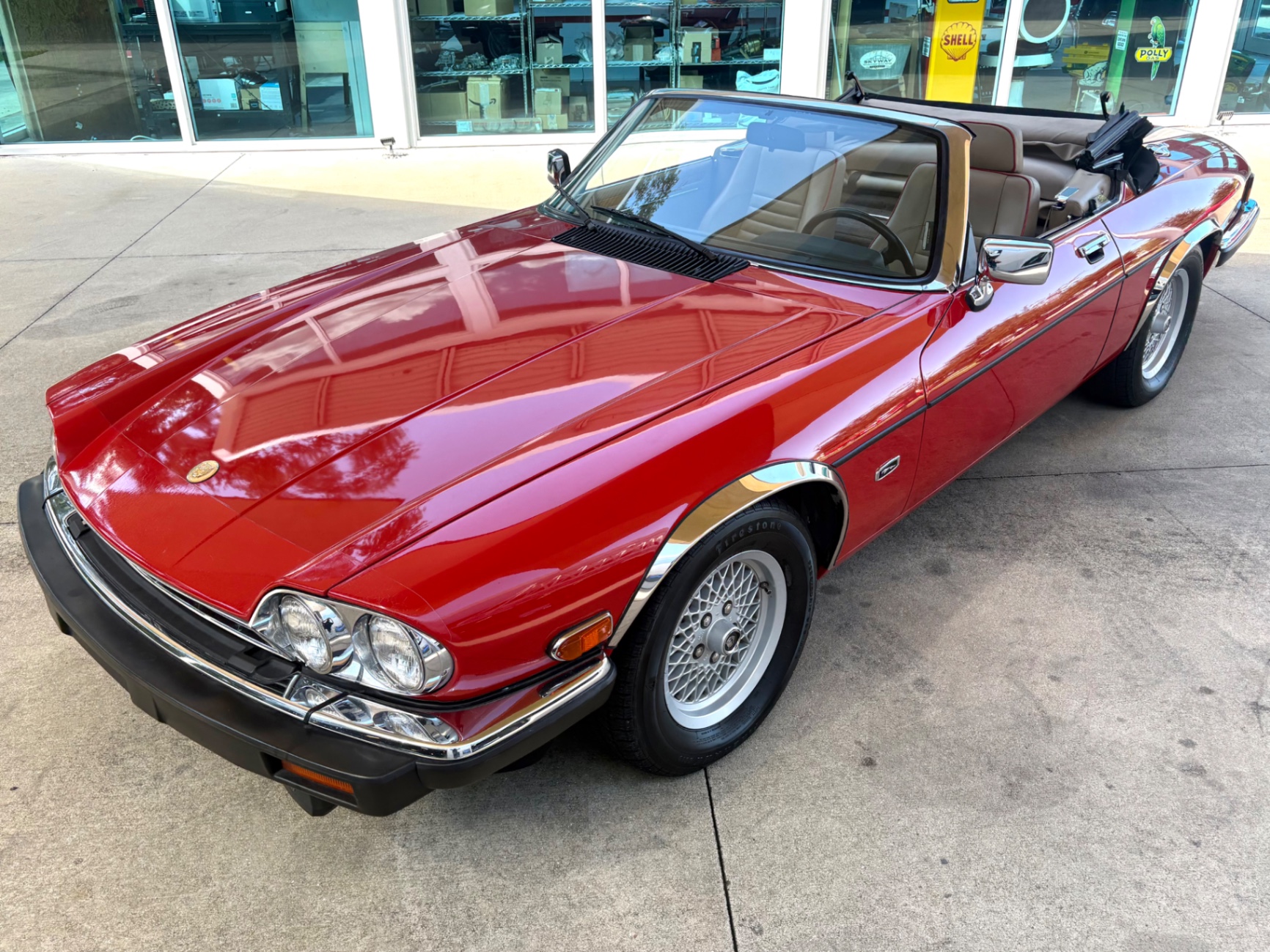 Vehicle photo 20