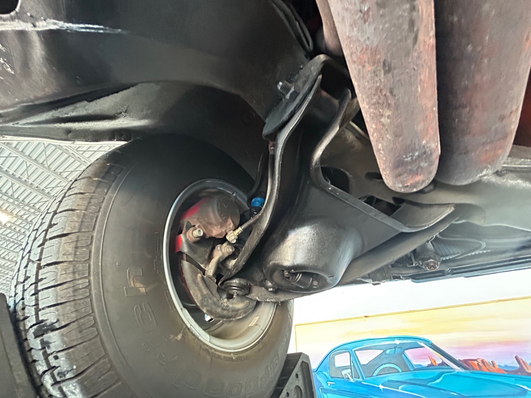 Vehicle photo 46