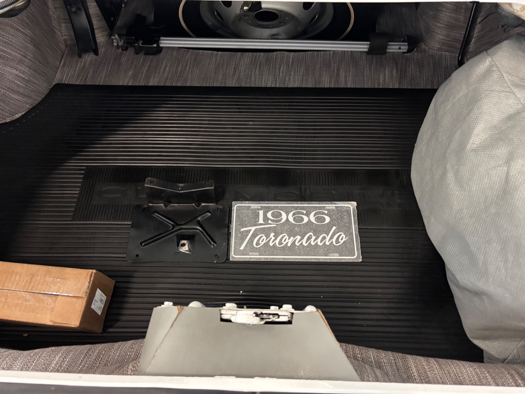 Vehicle photo 31