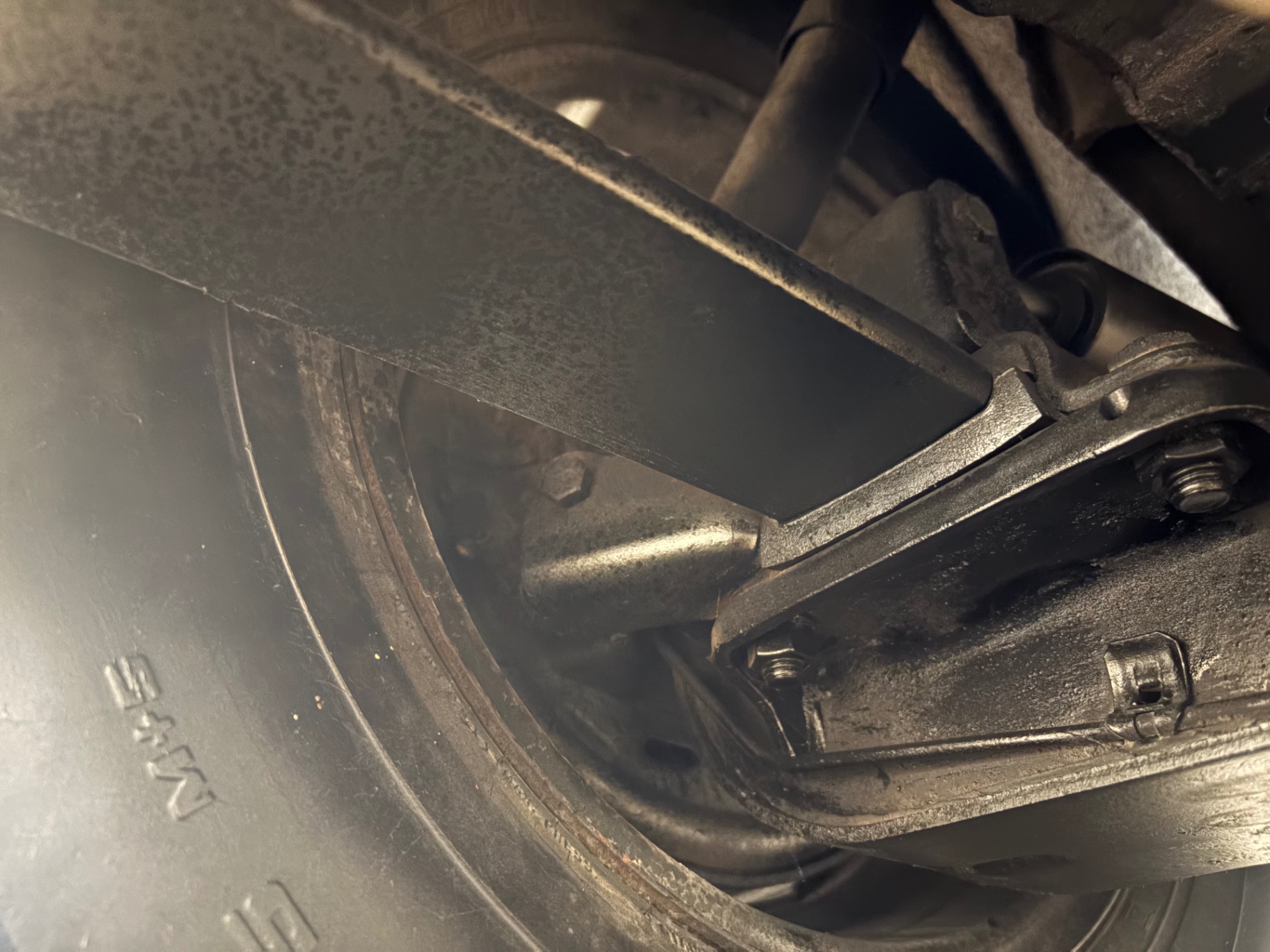 Vehicle photo 46