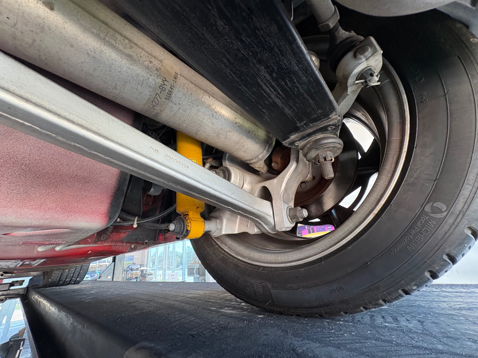 Vehicle photo 46