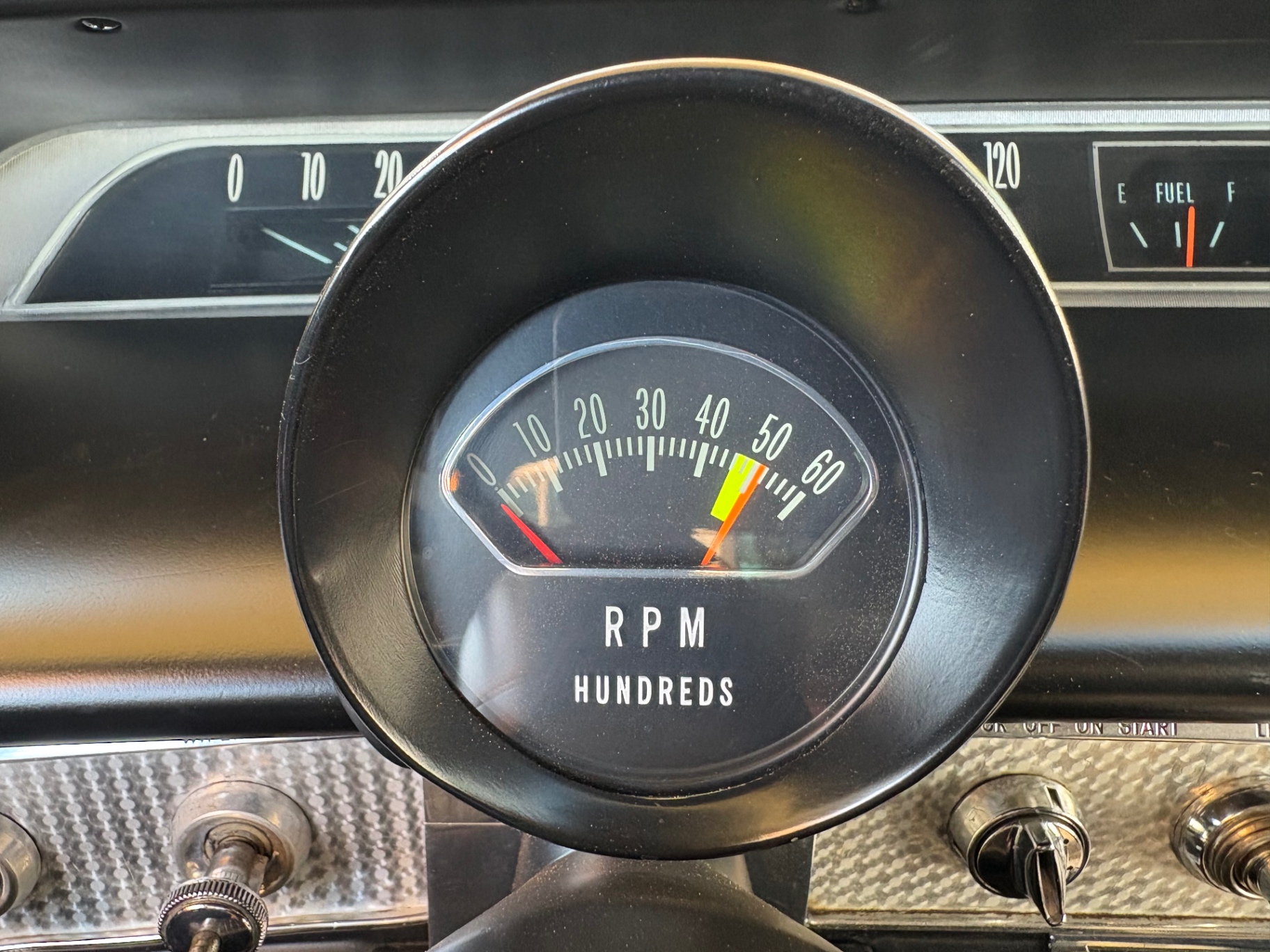 Vehicle photo 48