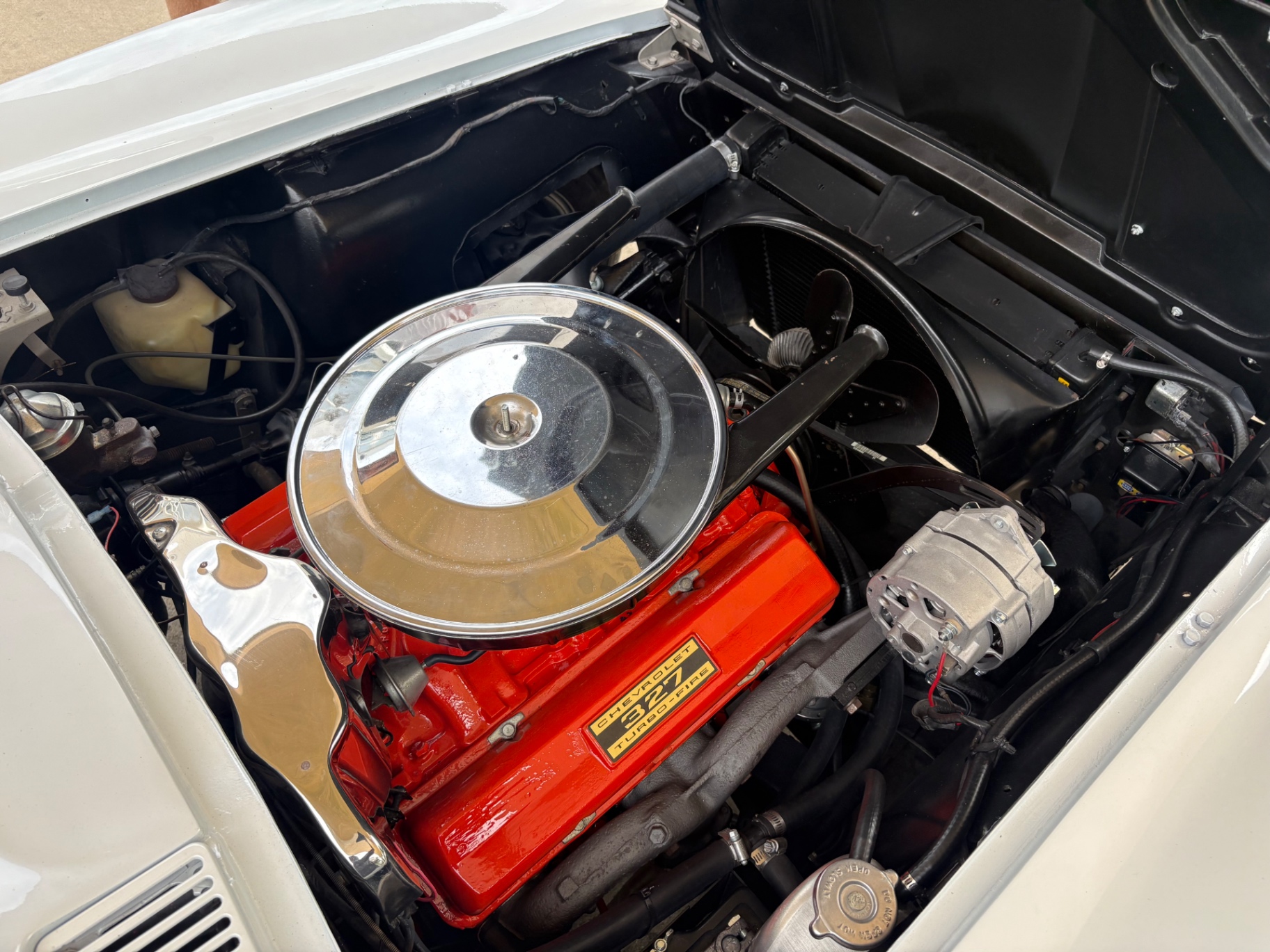 Vehicle photo 37