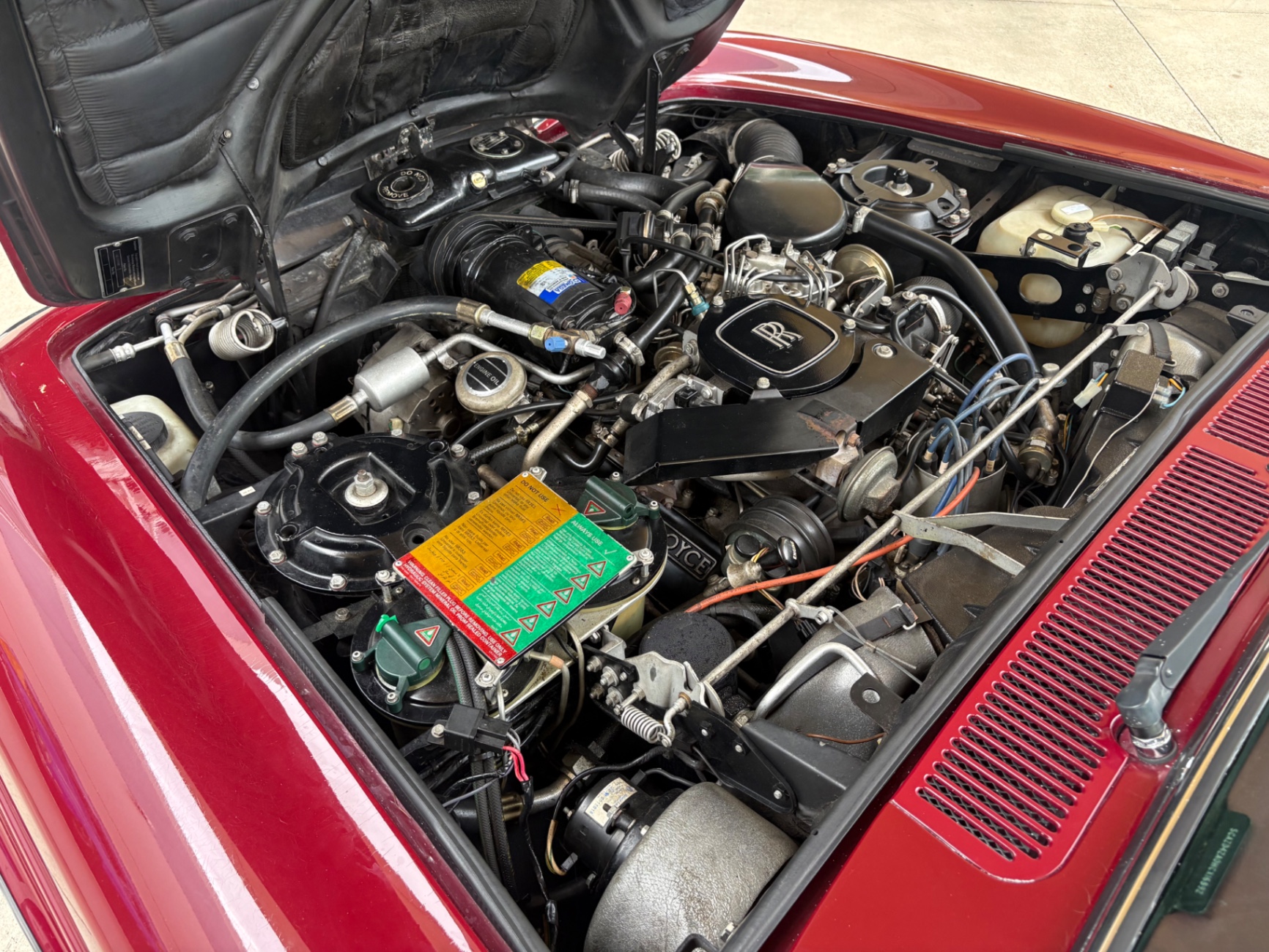 Vehicle photo 34
