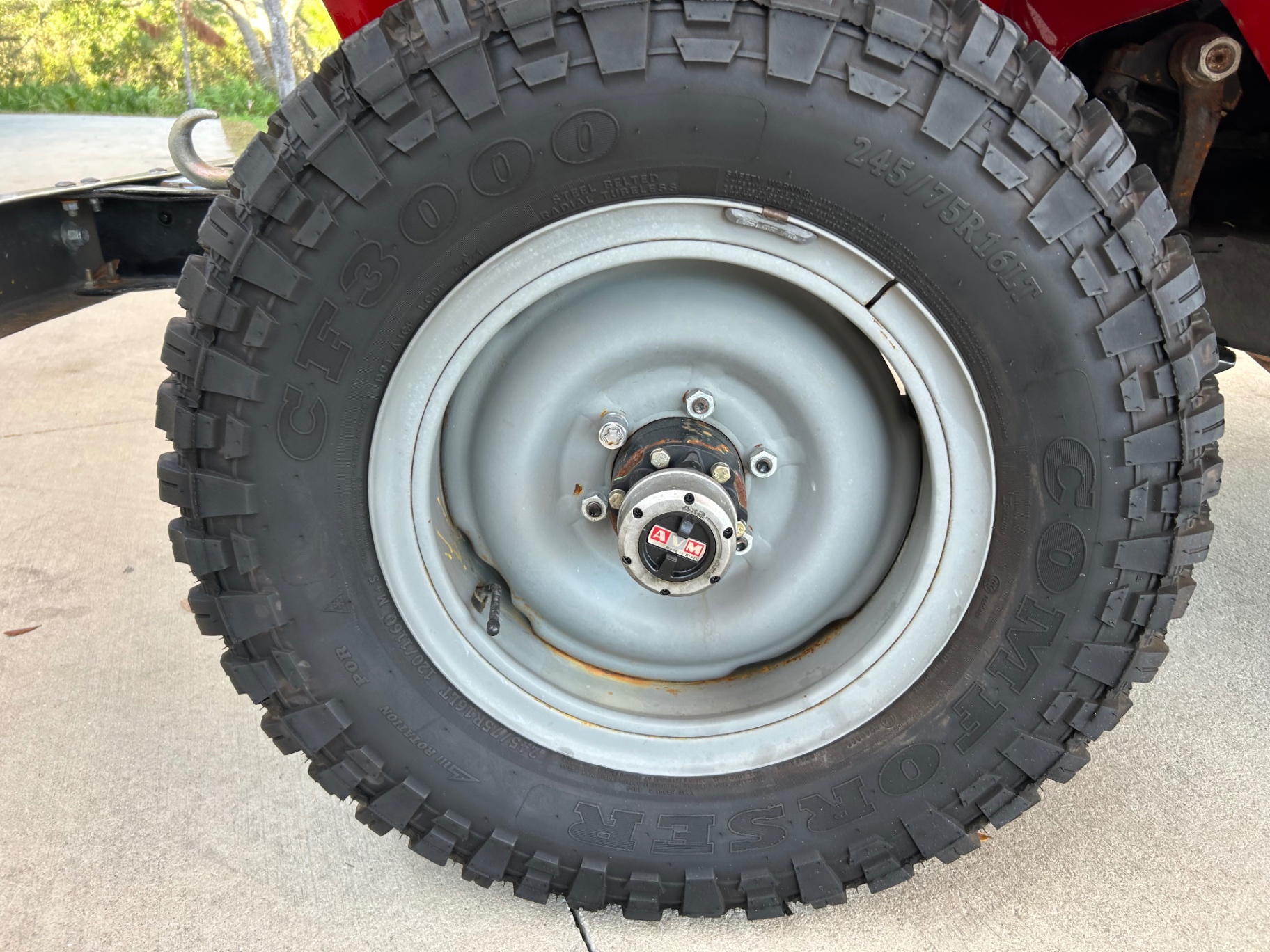 Vehicle photo 21