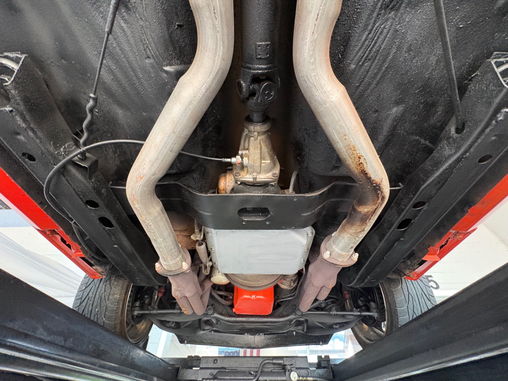 Vehicle photo 50