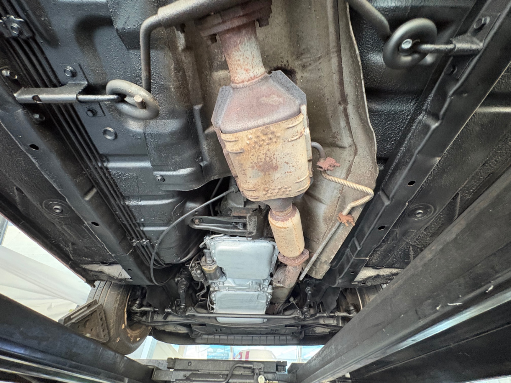 Vehicle photo 49