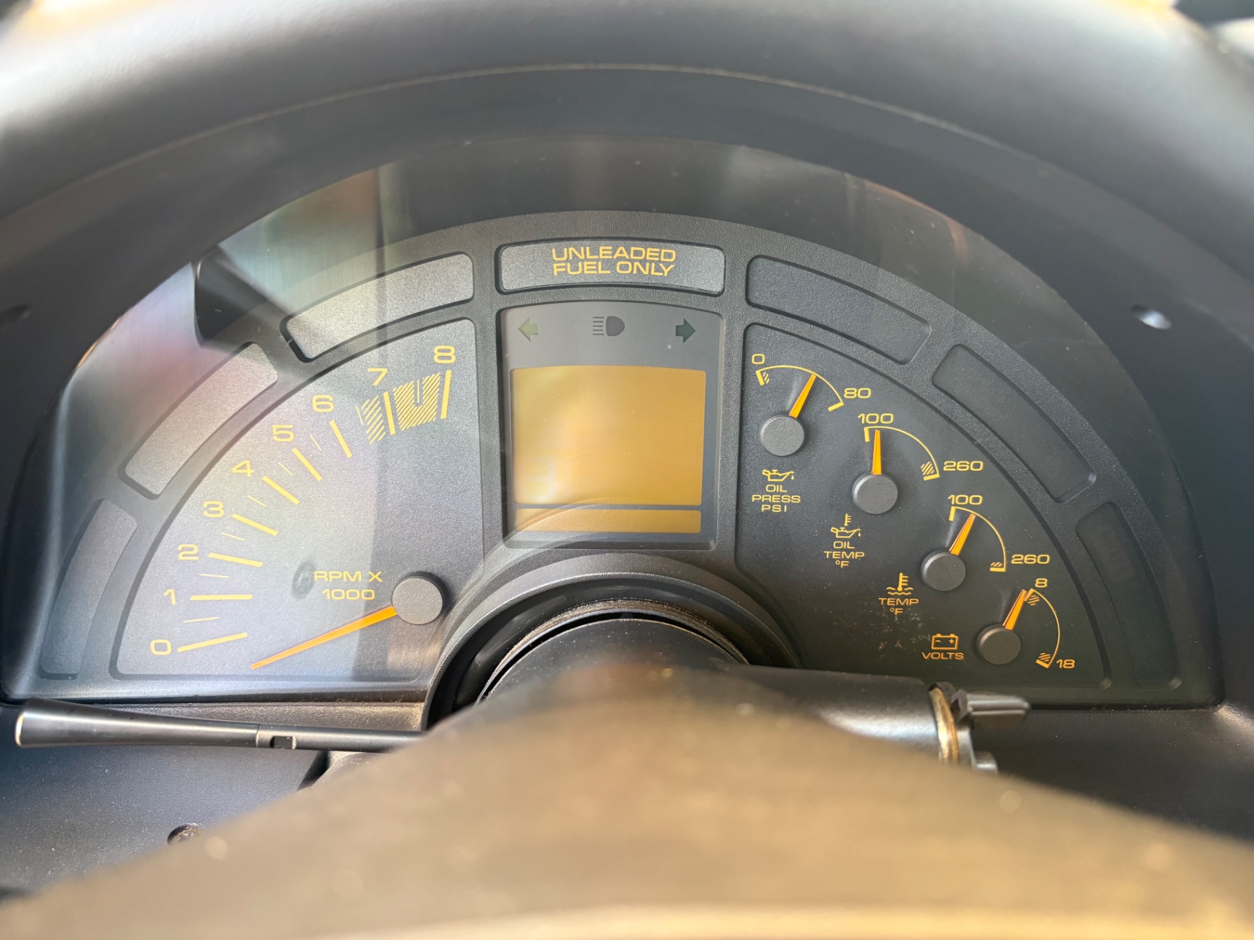 Vehicle photo 37