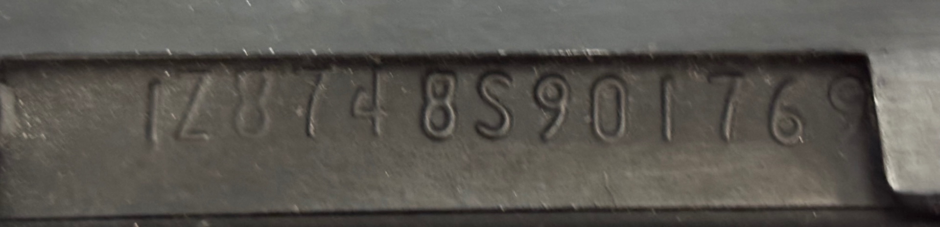 Vehicle photo 14