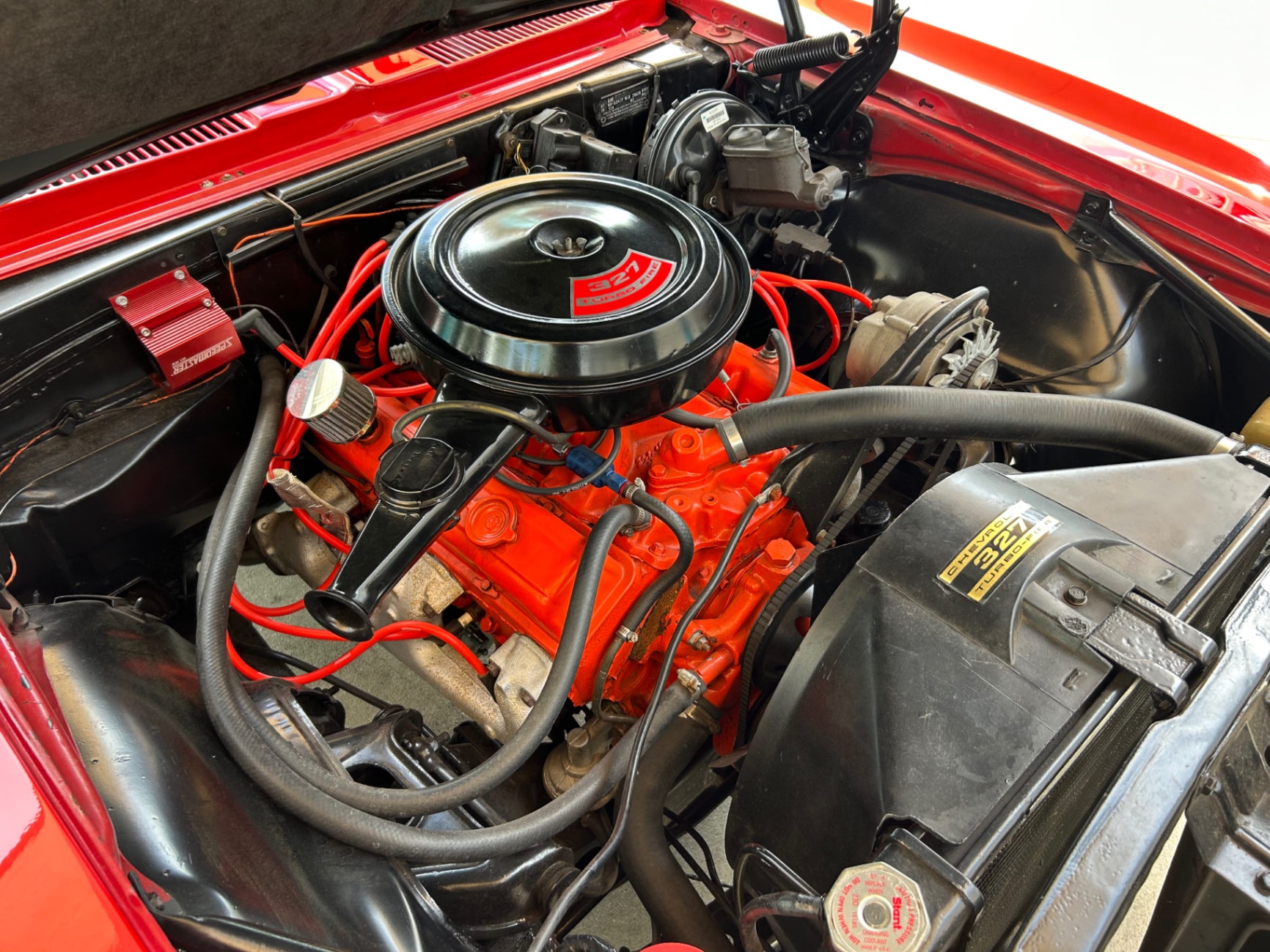 Vehicle photo 28