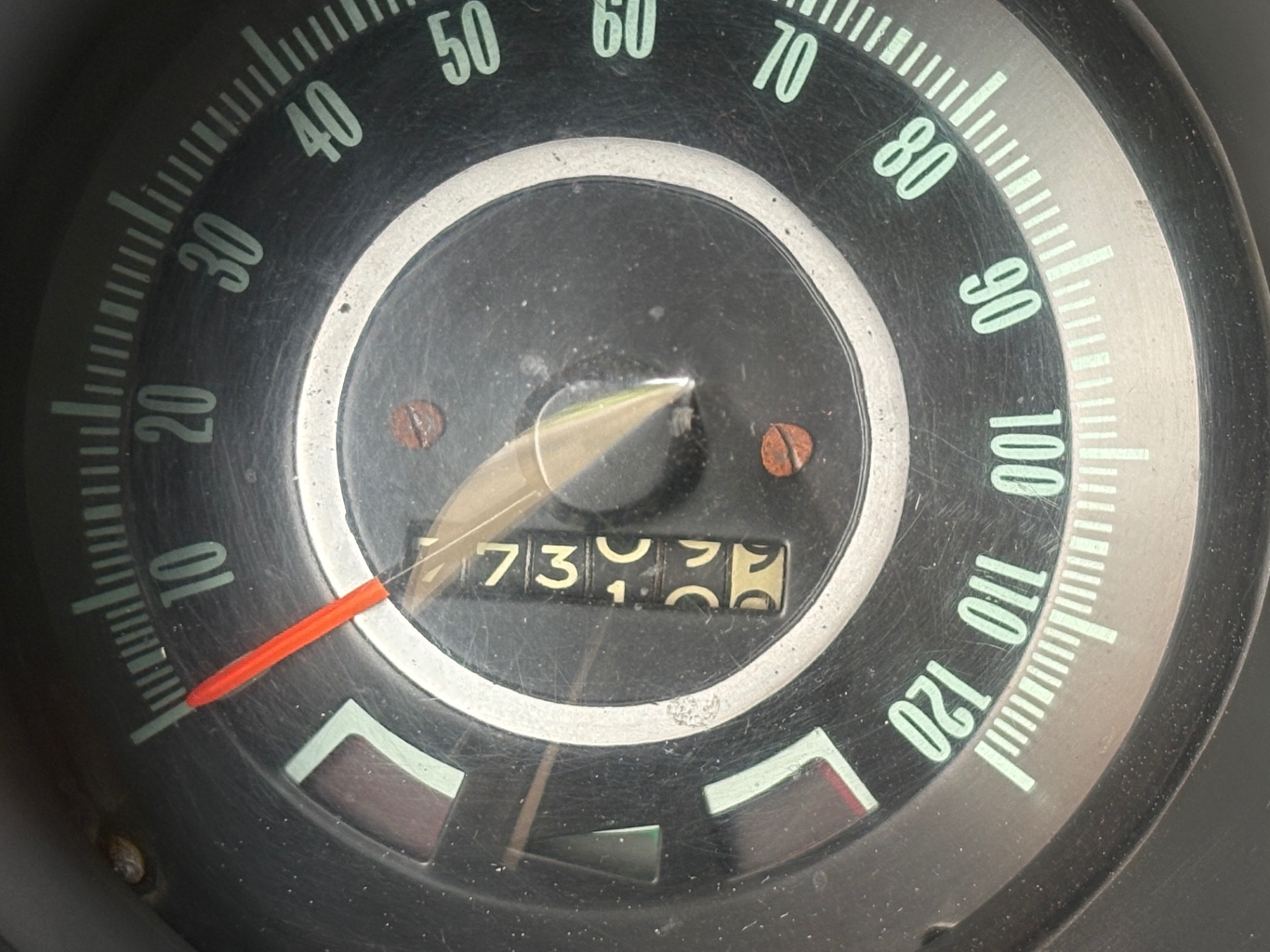Vehicle photo 23