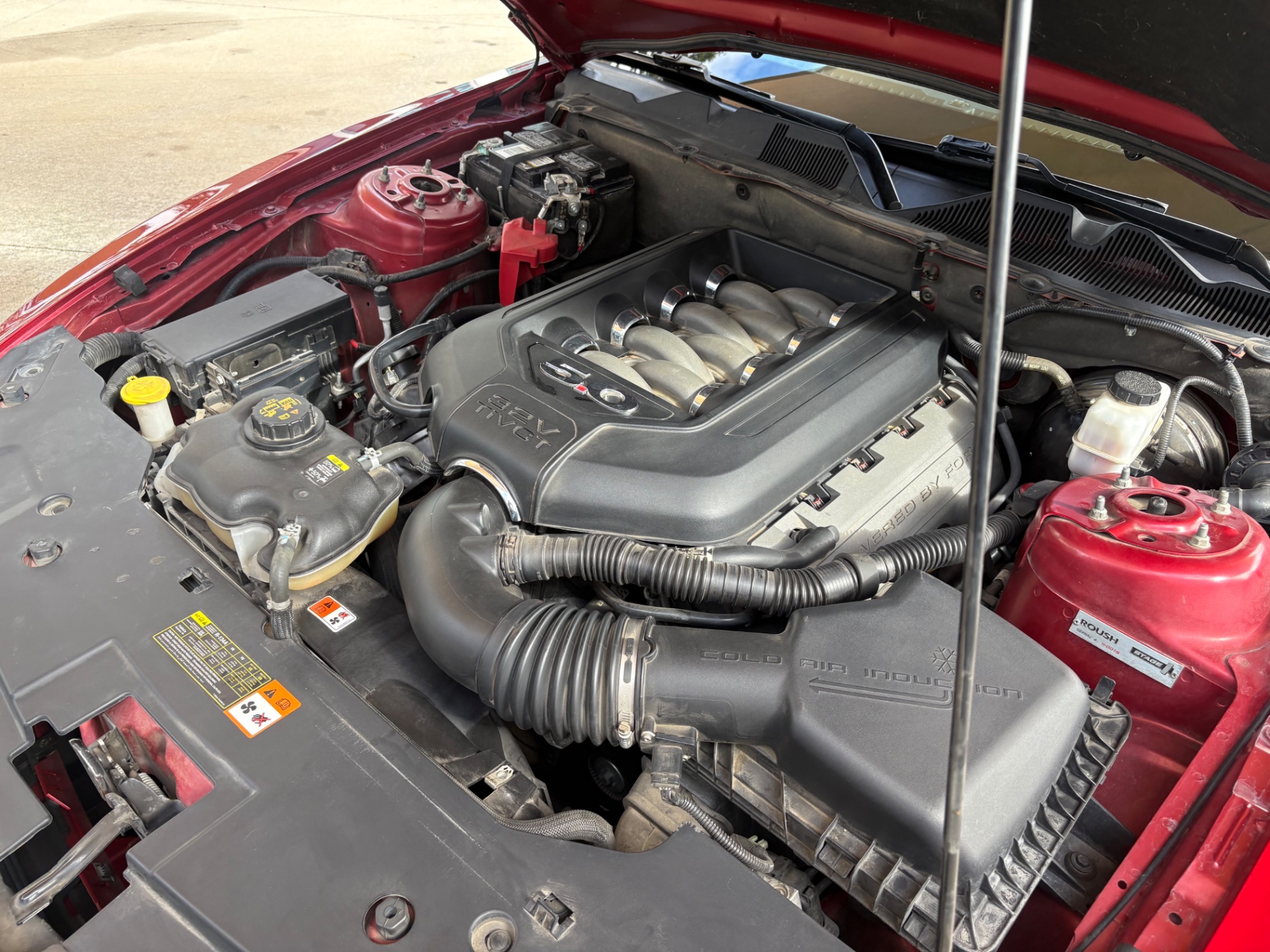 Vehicle photo 32
