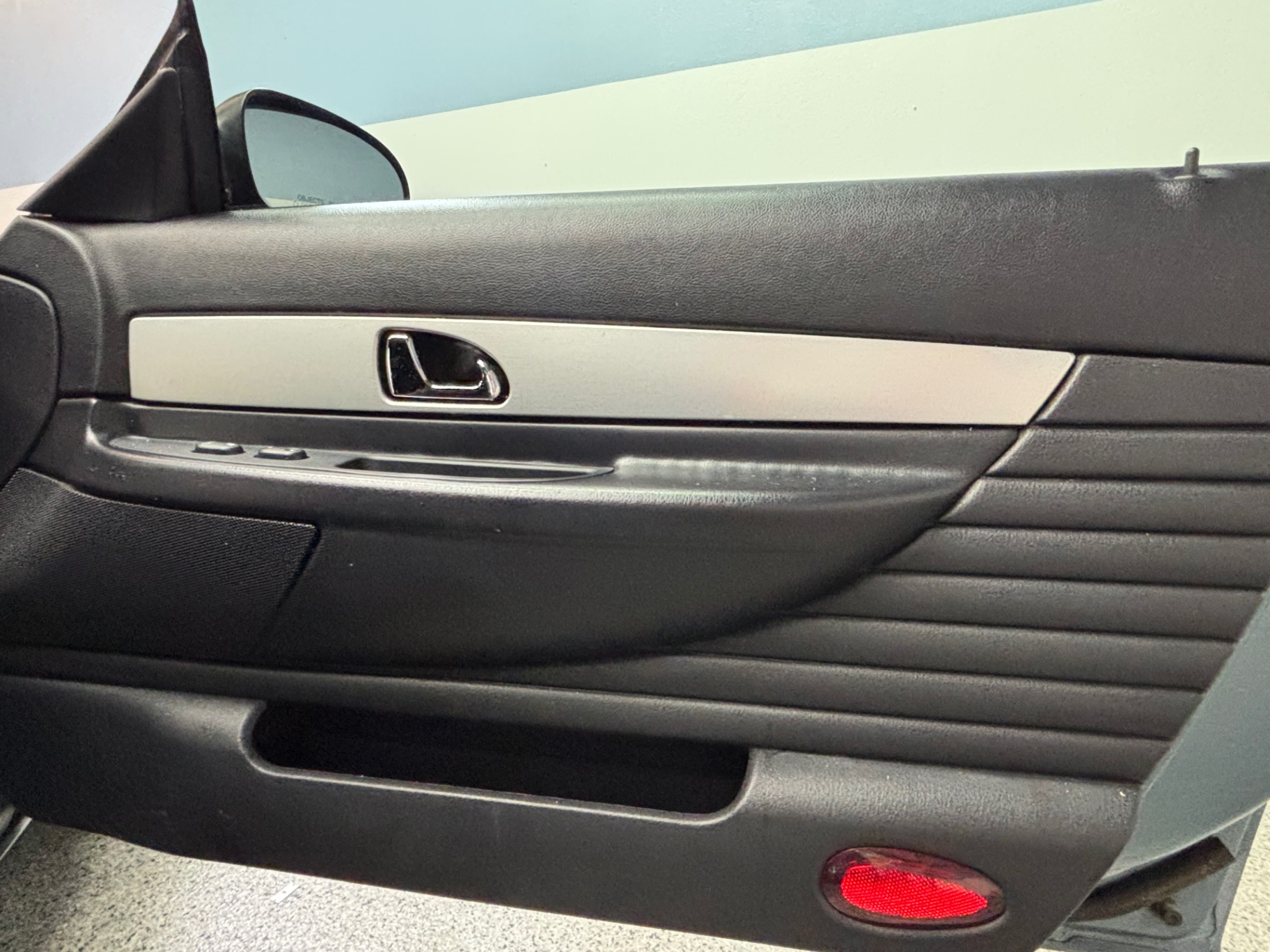 Vehicle photo 31