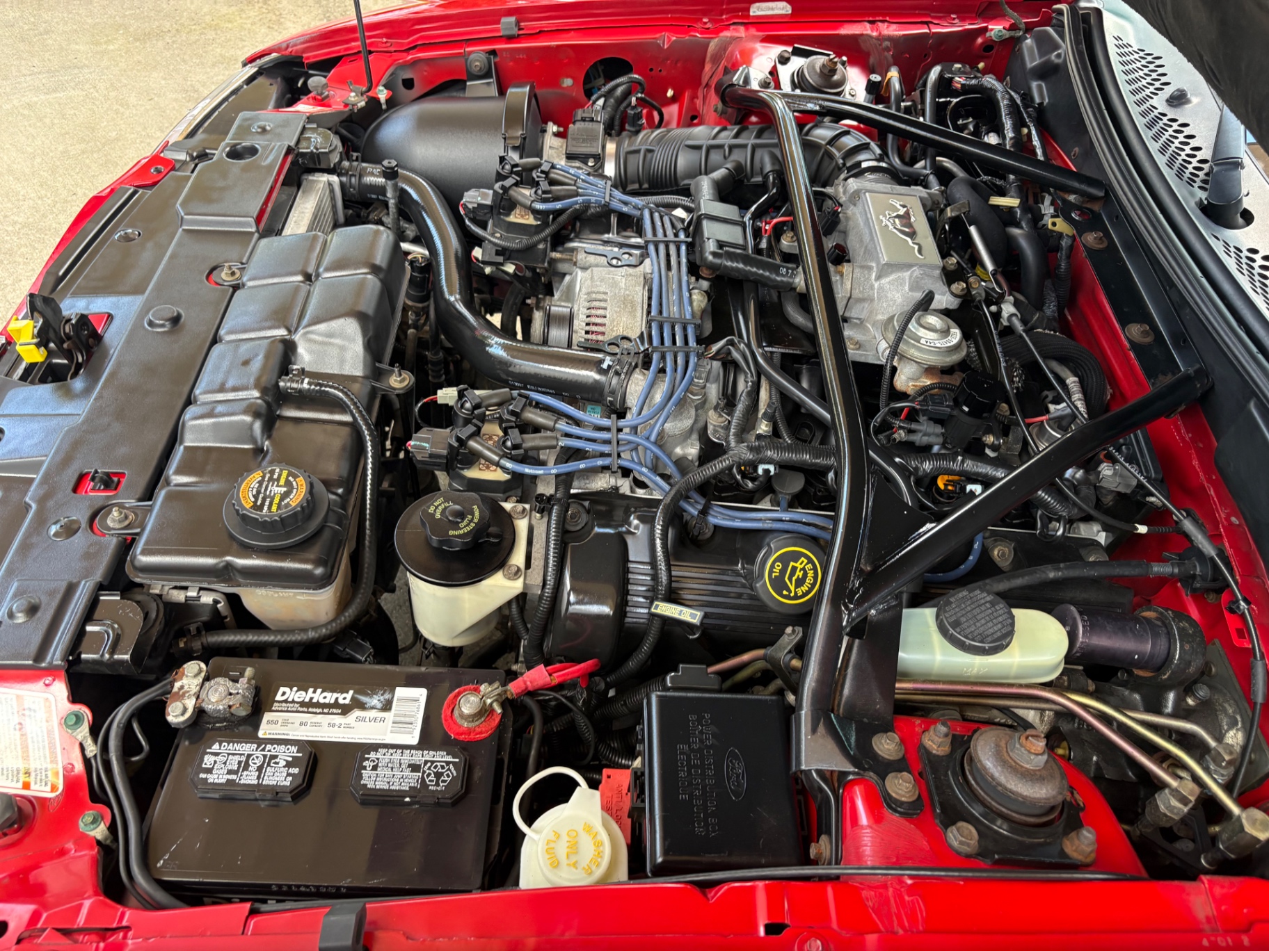 Vehicle photo 33