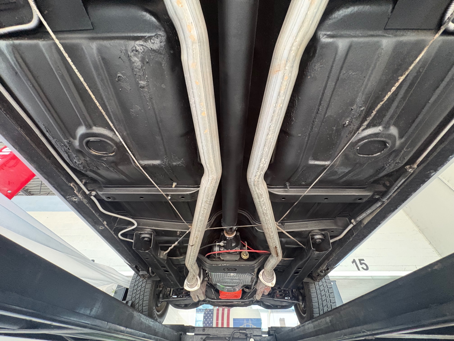 Vehicle photo 51
