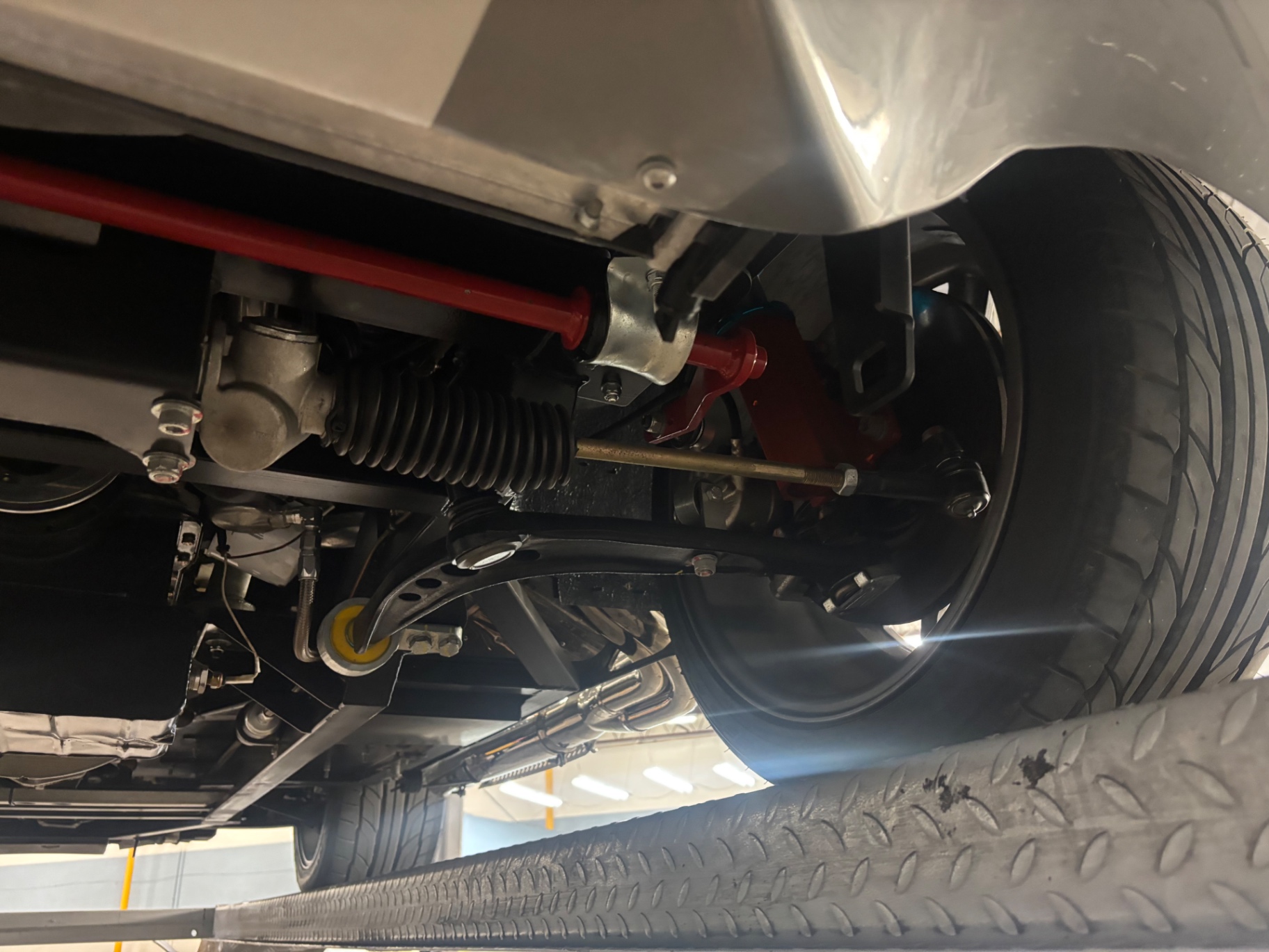 Vehicle photo 49