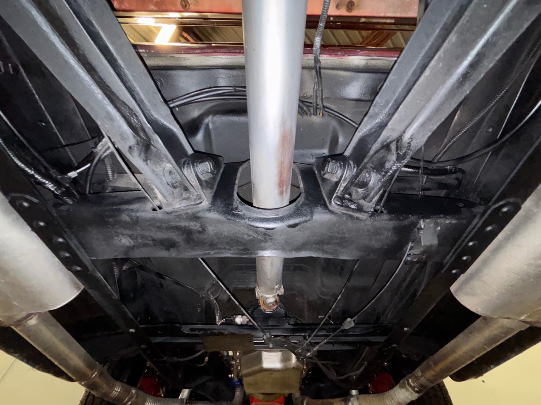 Vehicle photo 36