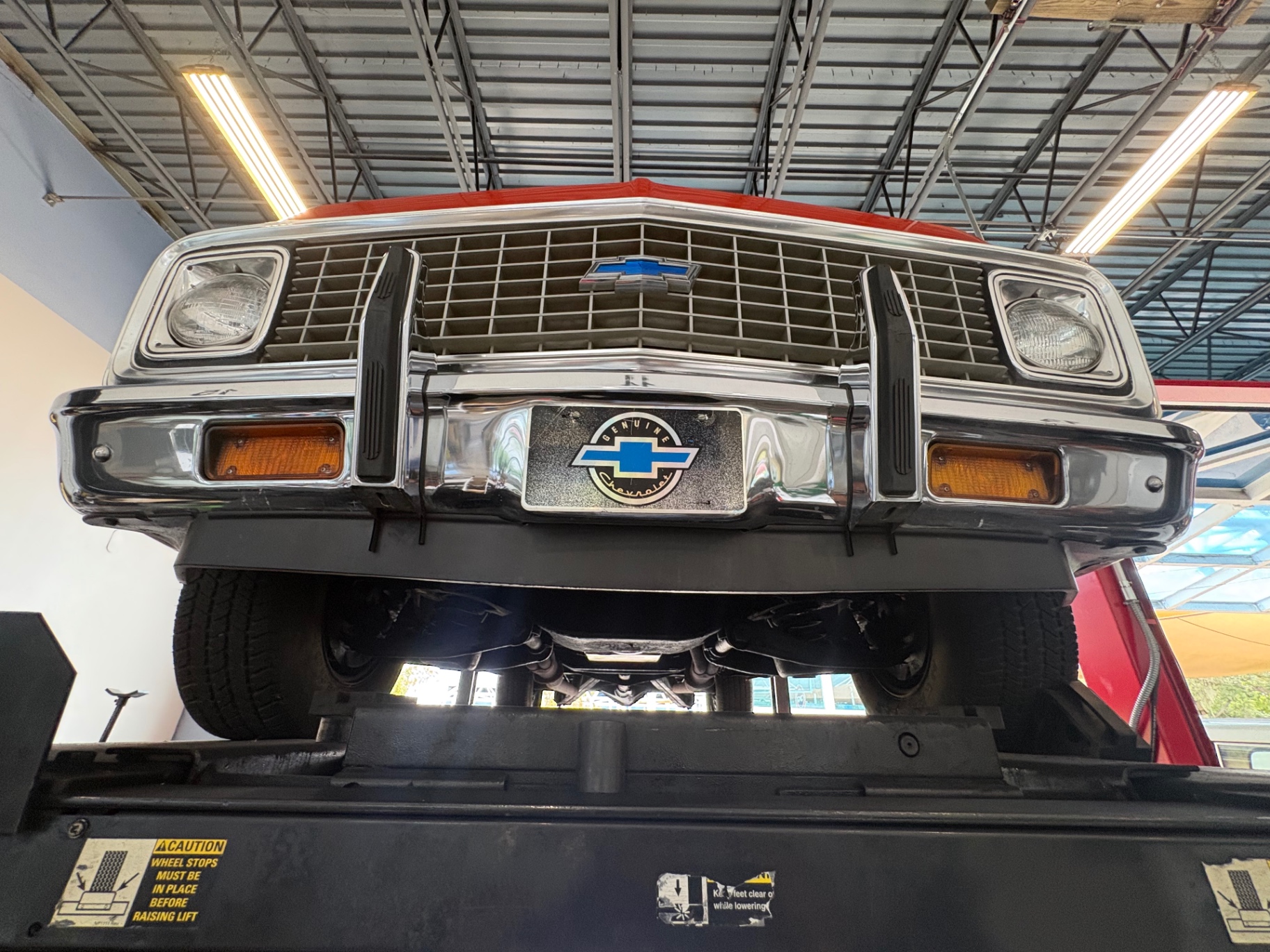 Vehicle photo 53
