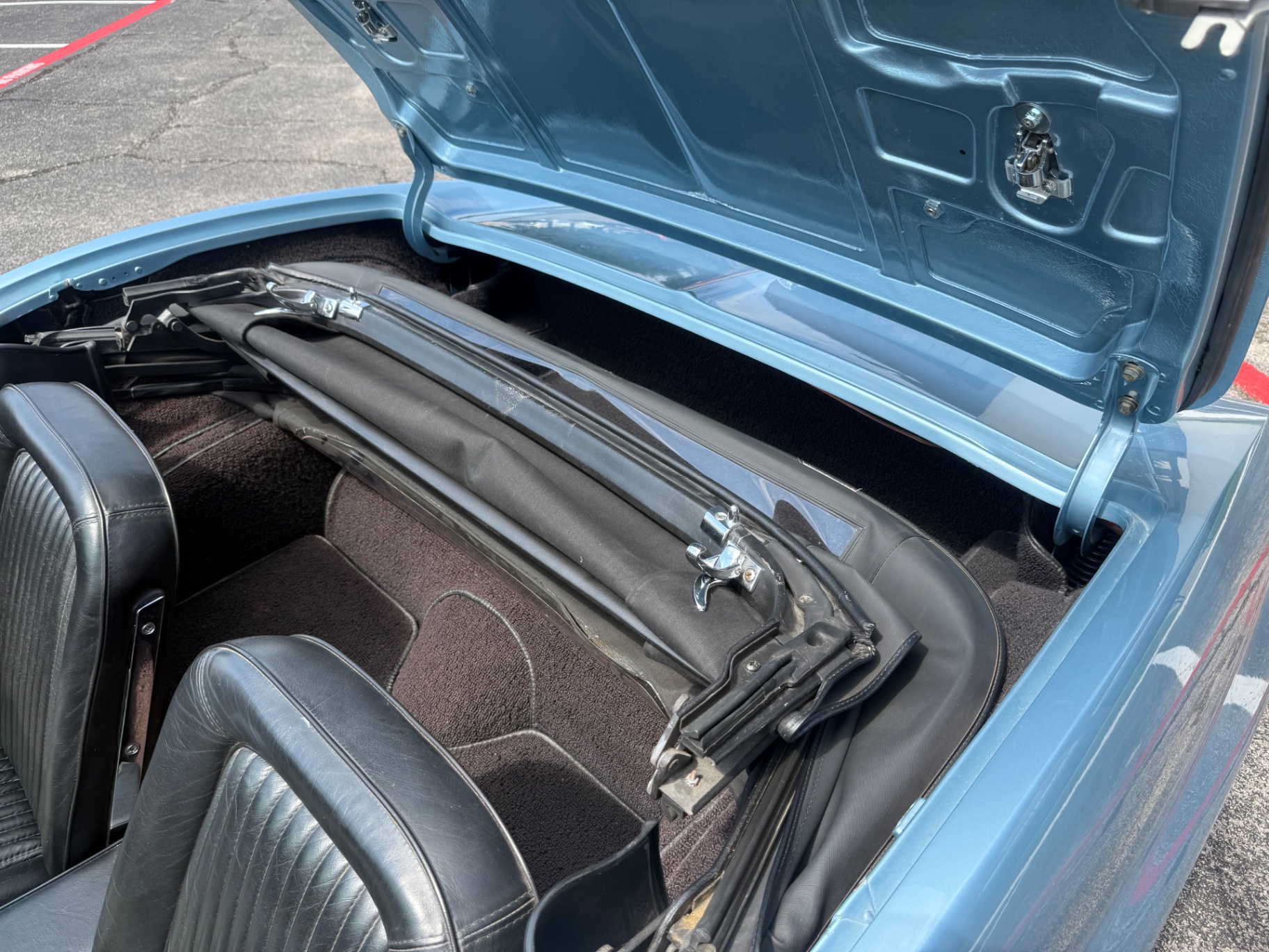 Vehicle photo 41