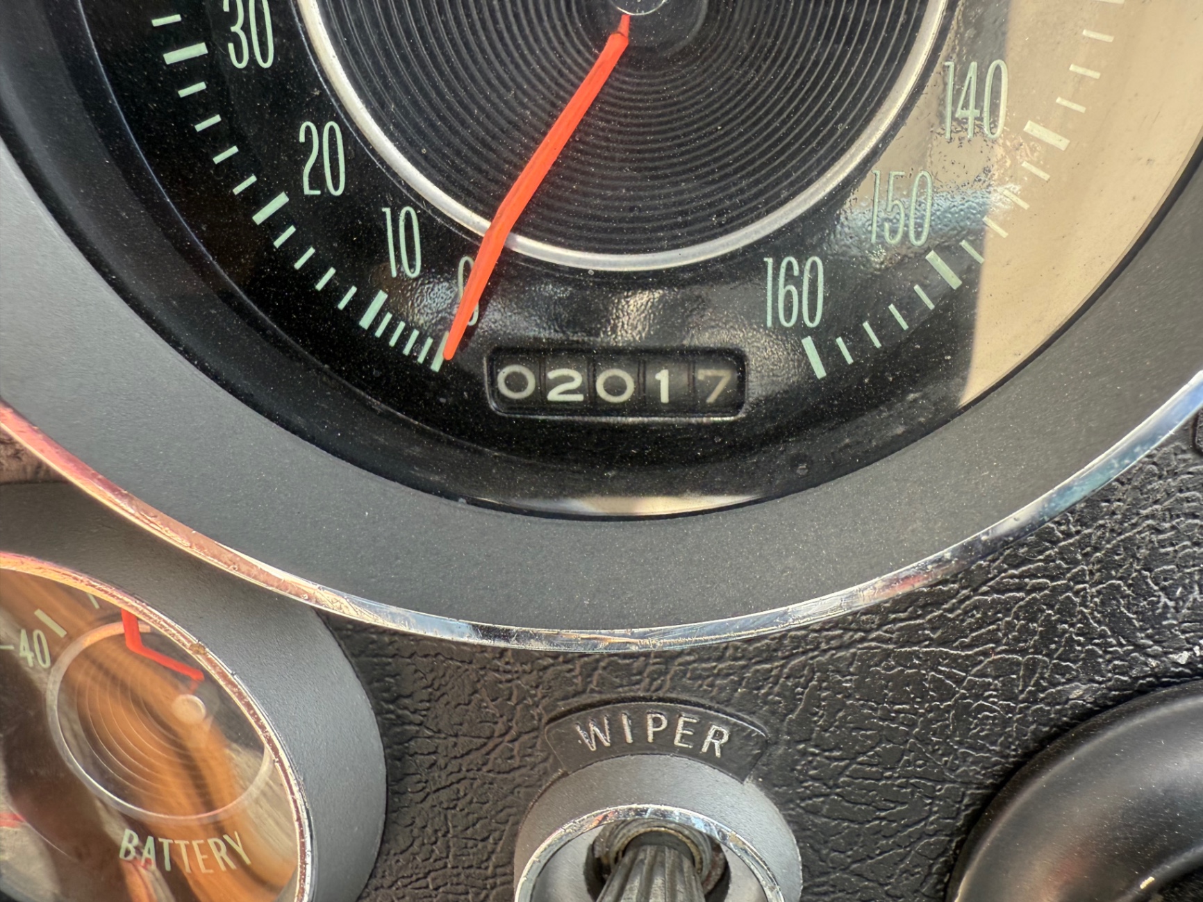 Vehicle photo 22