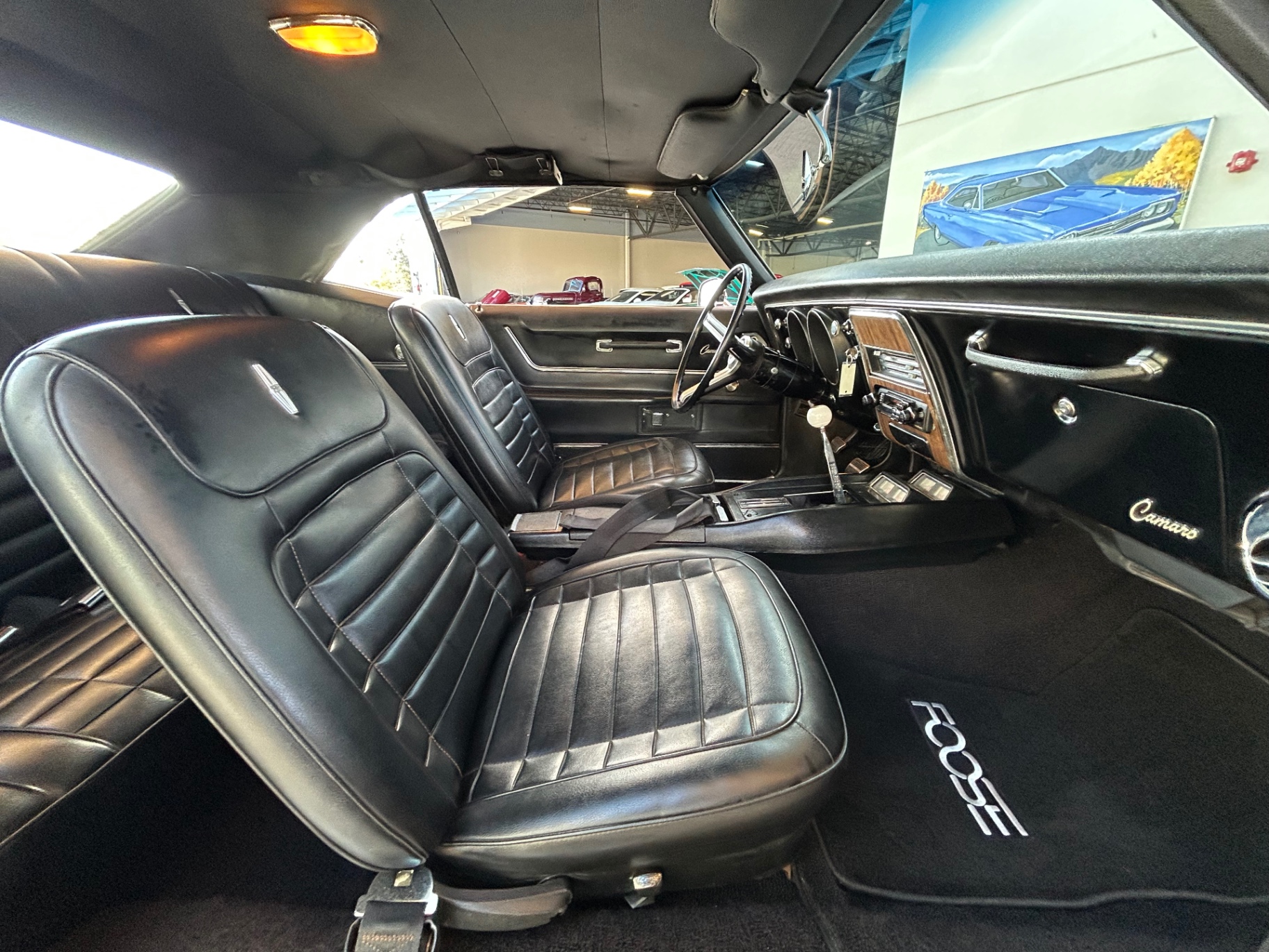 Vehicle photo 43