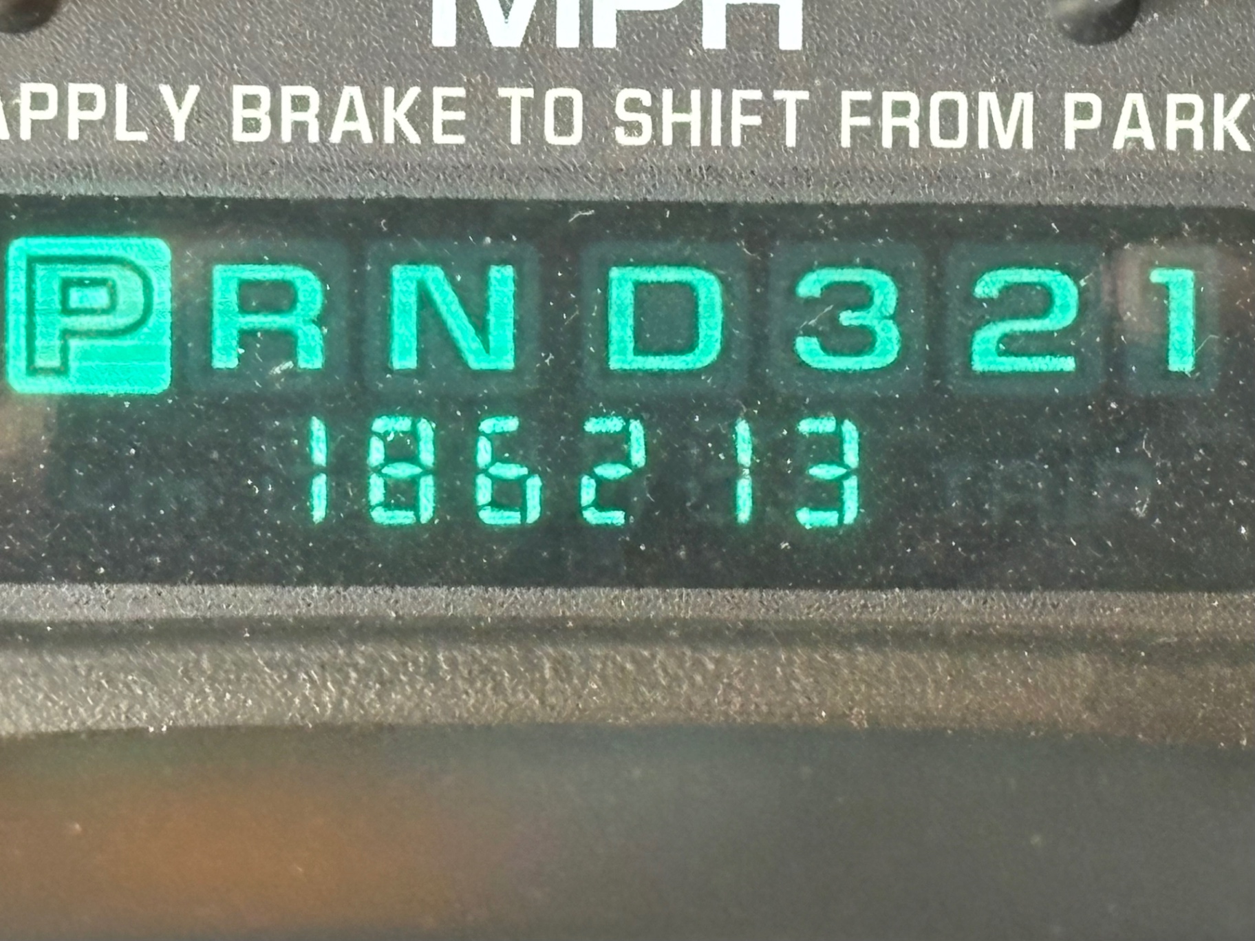 Vehicle photo 23