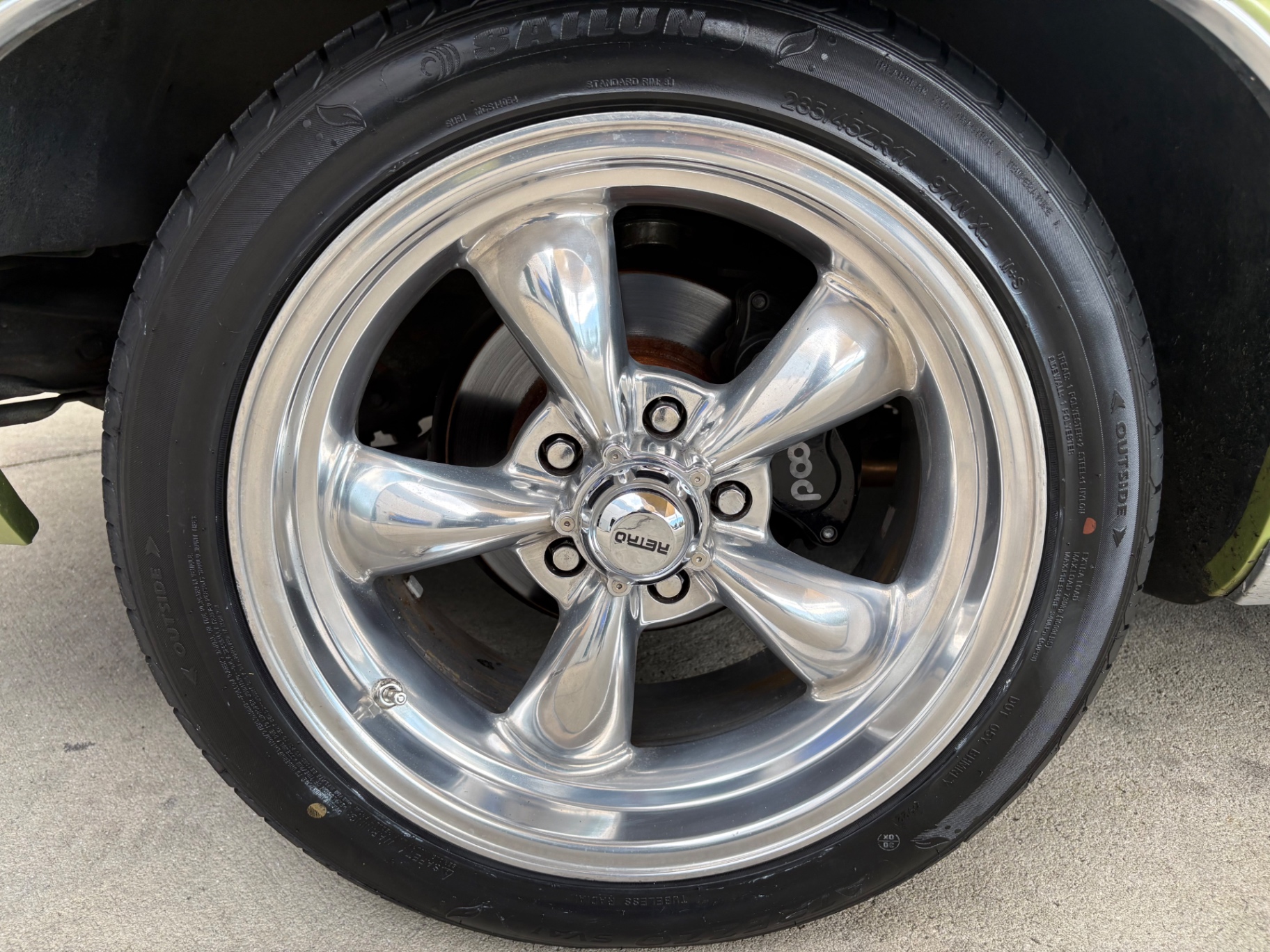 Vehicle photo 27