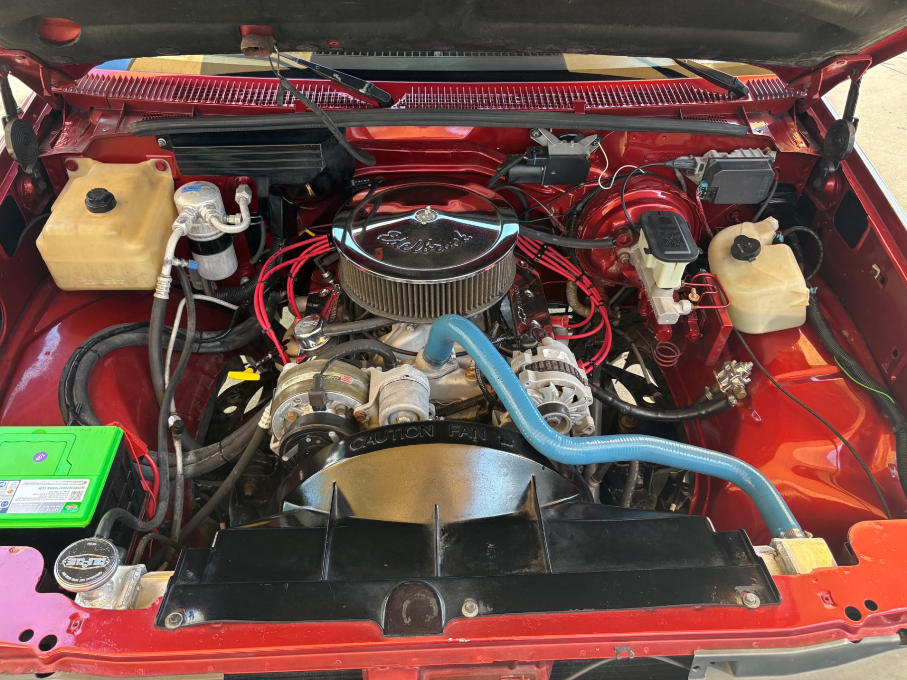 Vehicle photo 24