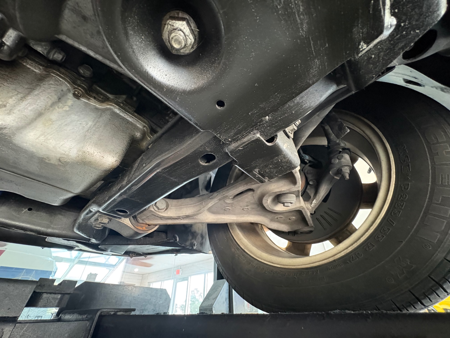Vehicle photo 57