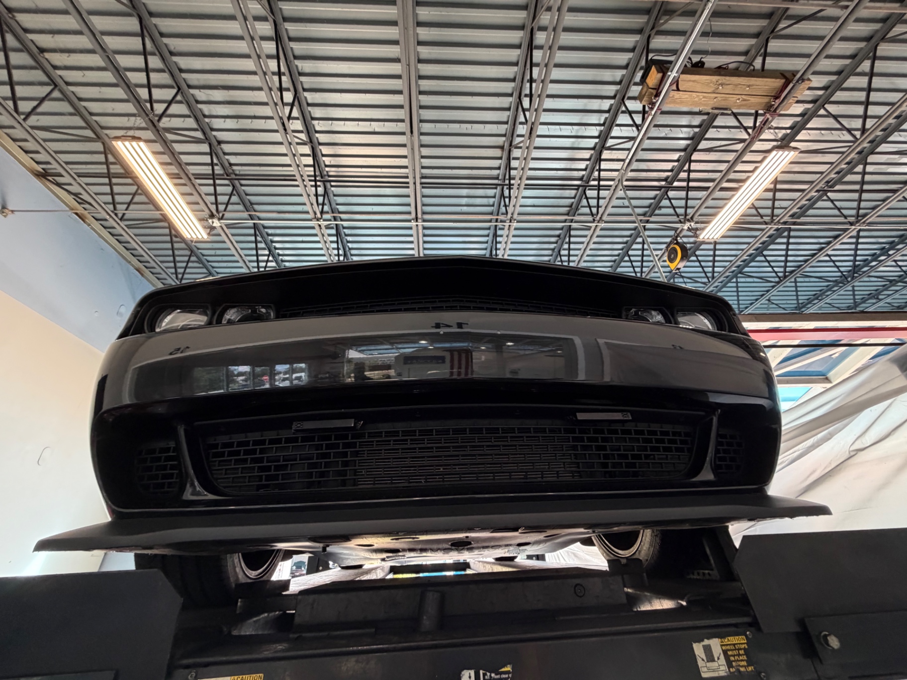 Vehicle photo 52