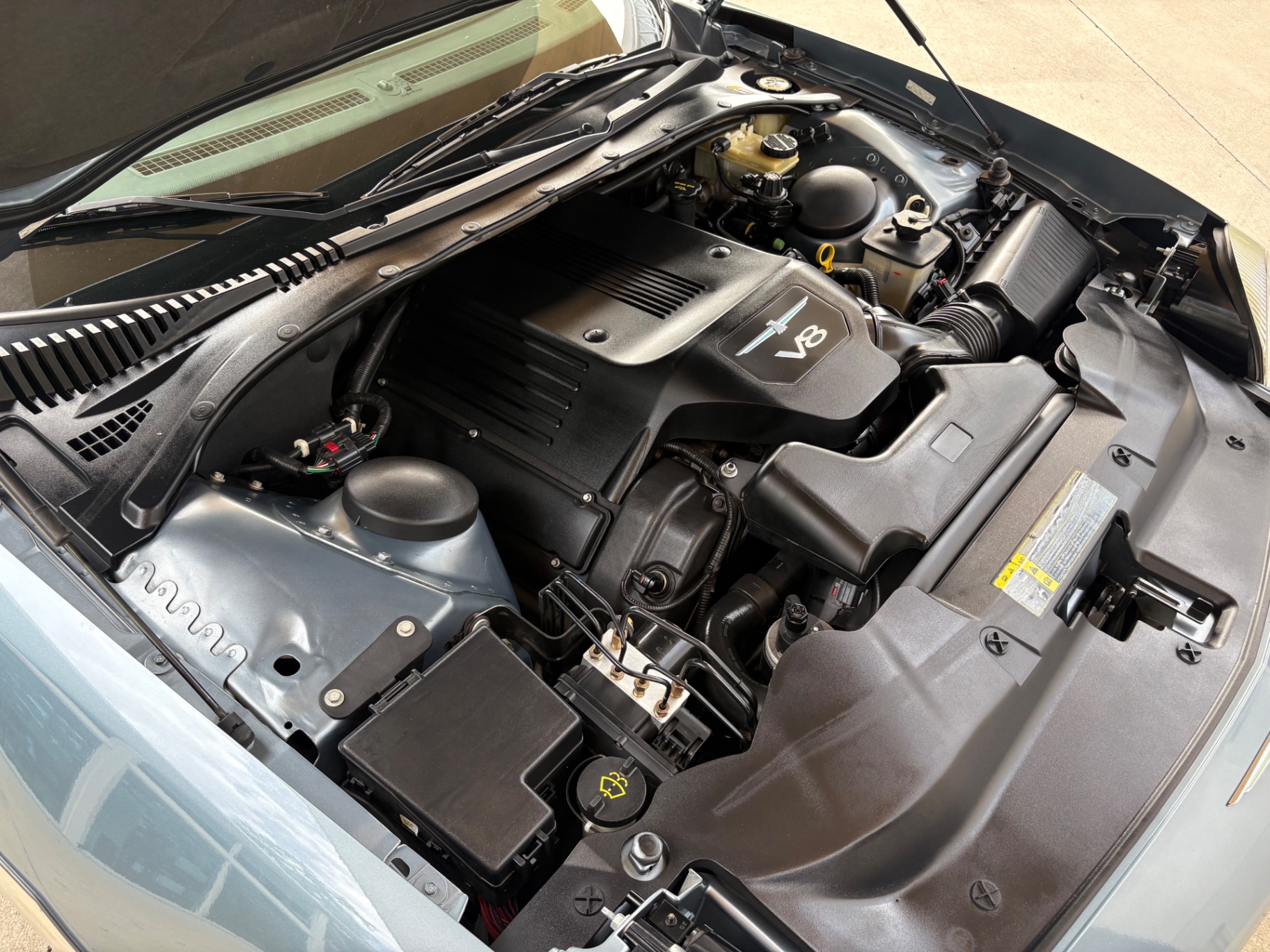Vehicle photo 35