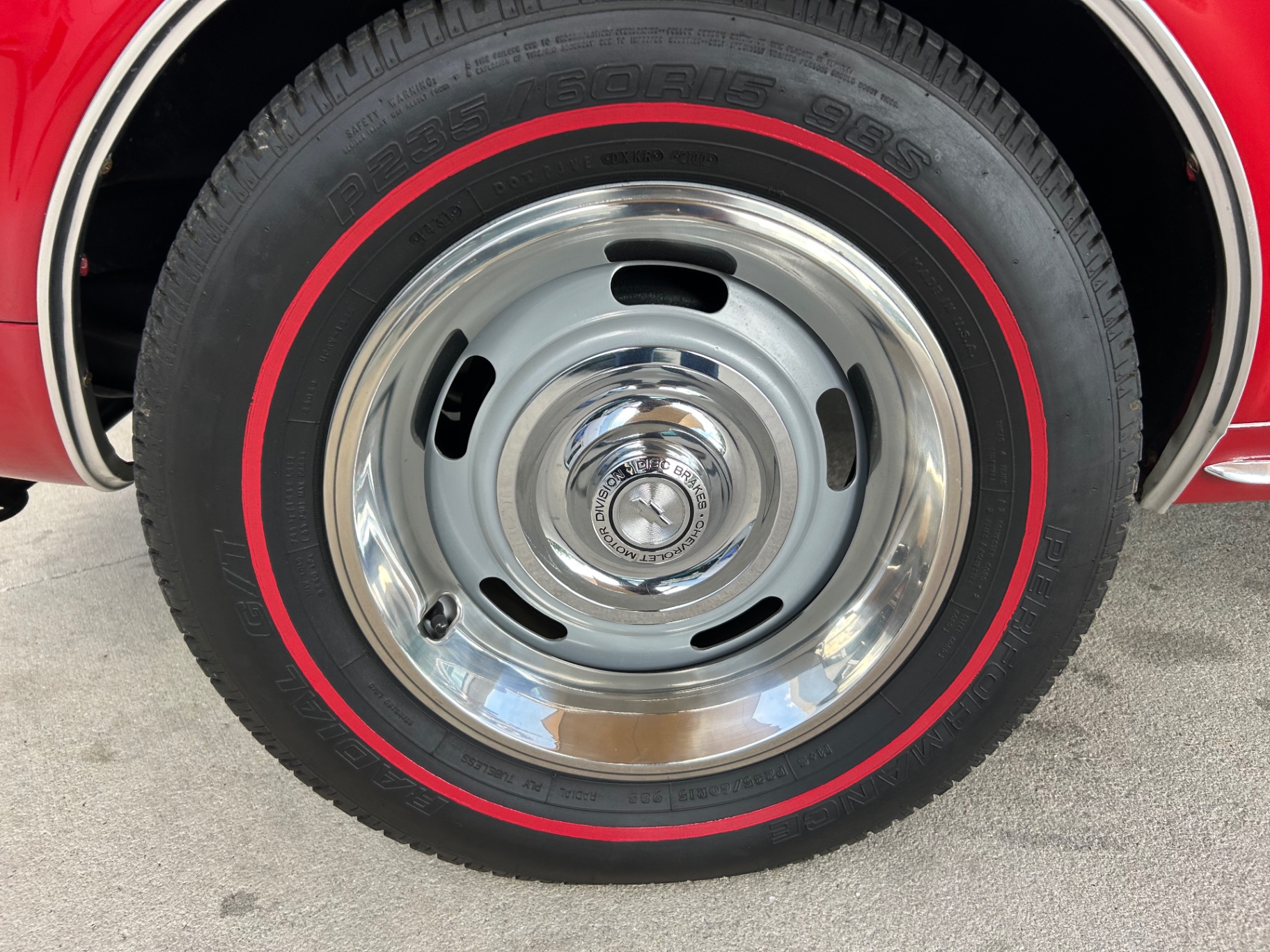 Vehicle photo 21