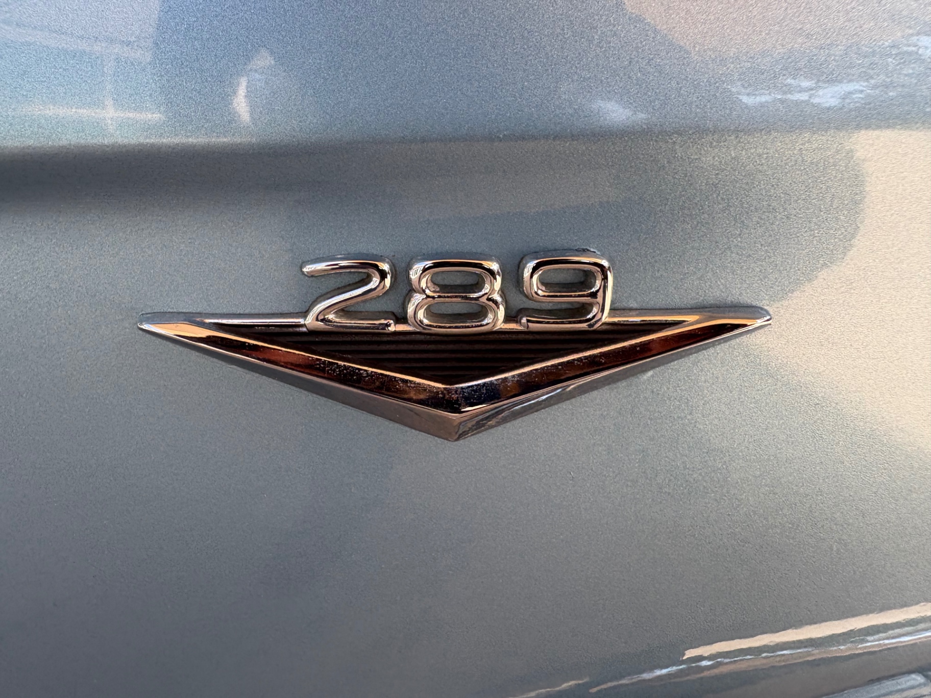Vehicle photo 25
