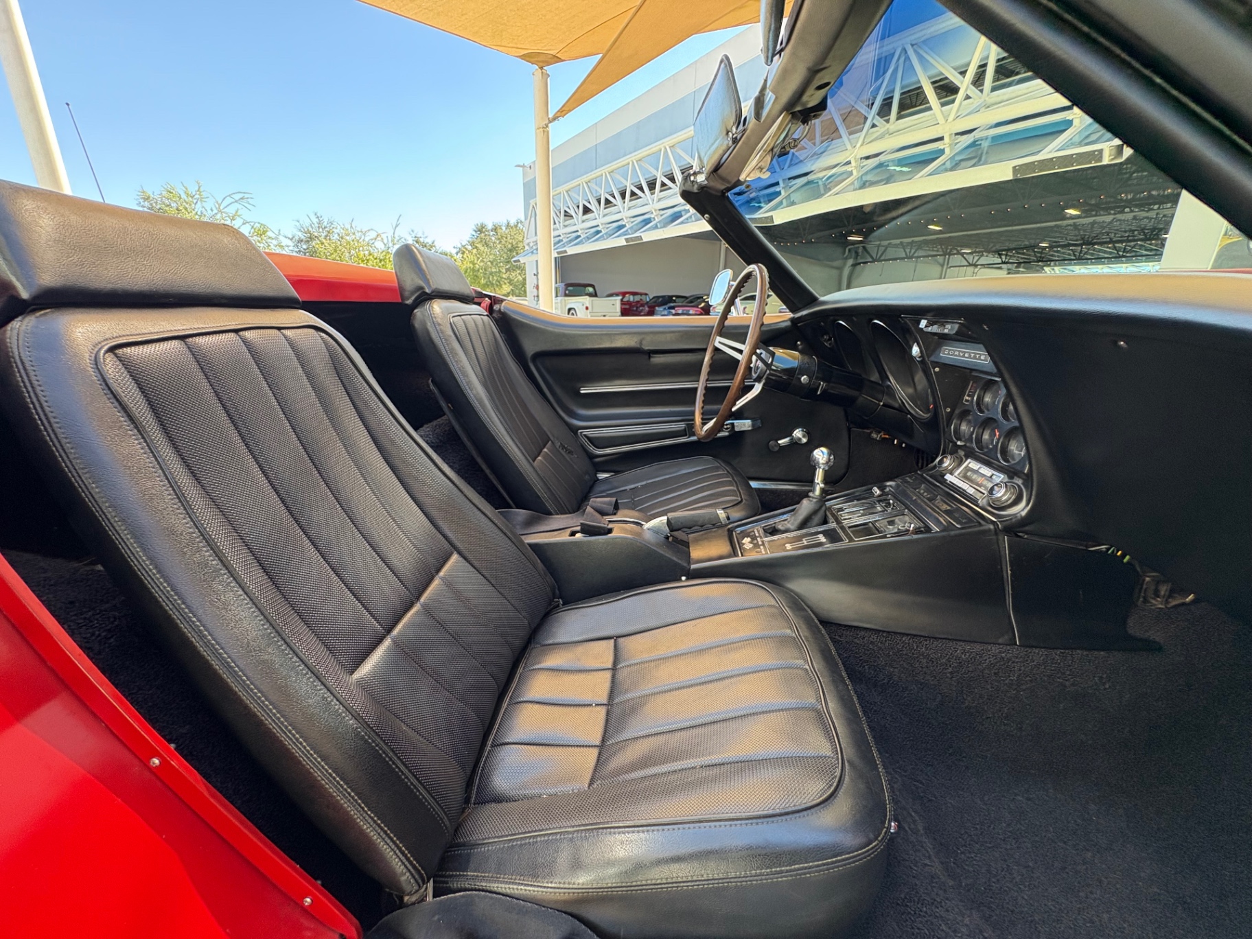 Vehicle photo 45