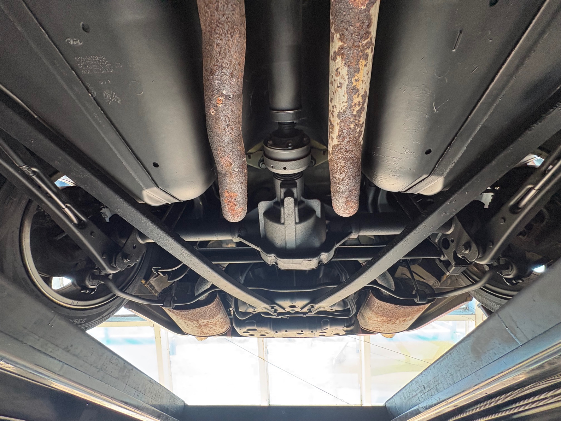 Vehicle photo 62