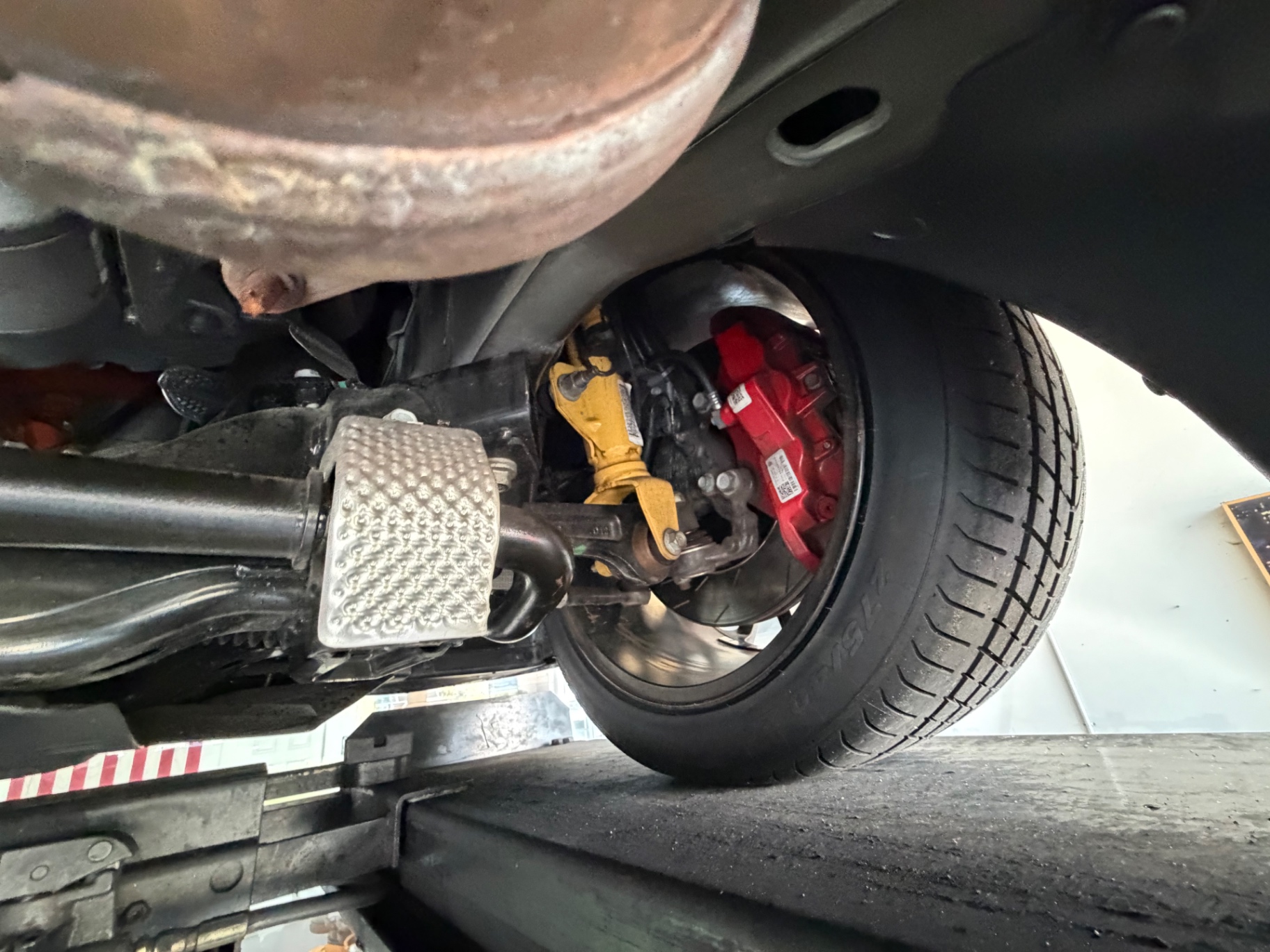 Vehicle photo 50