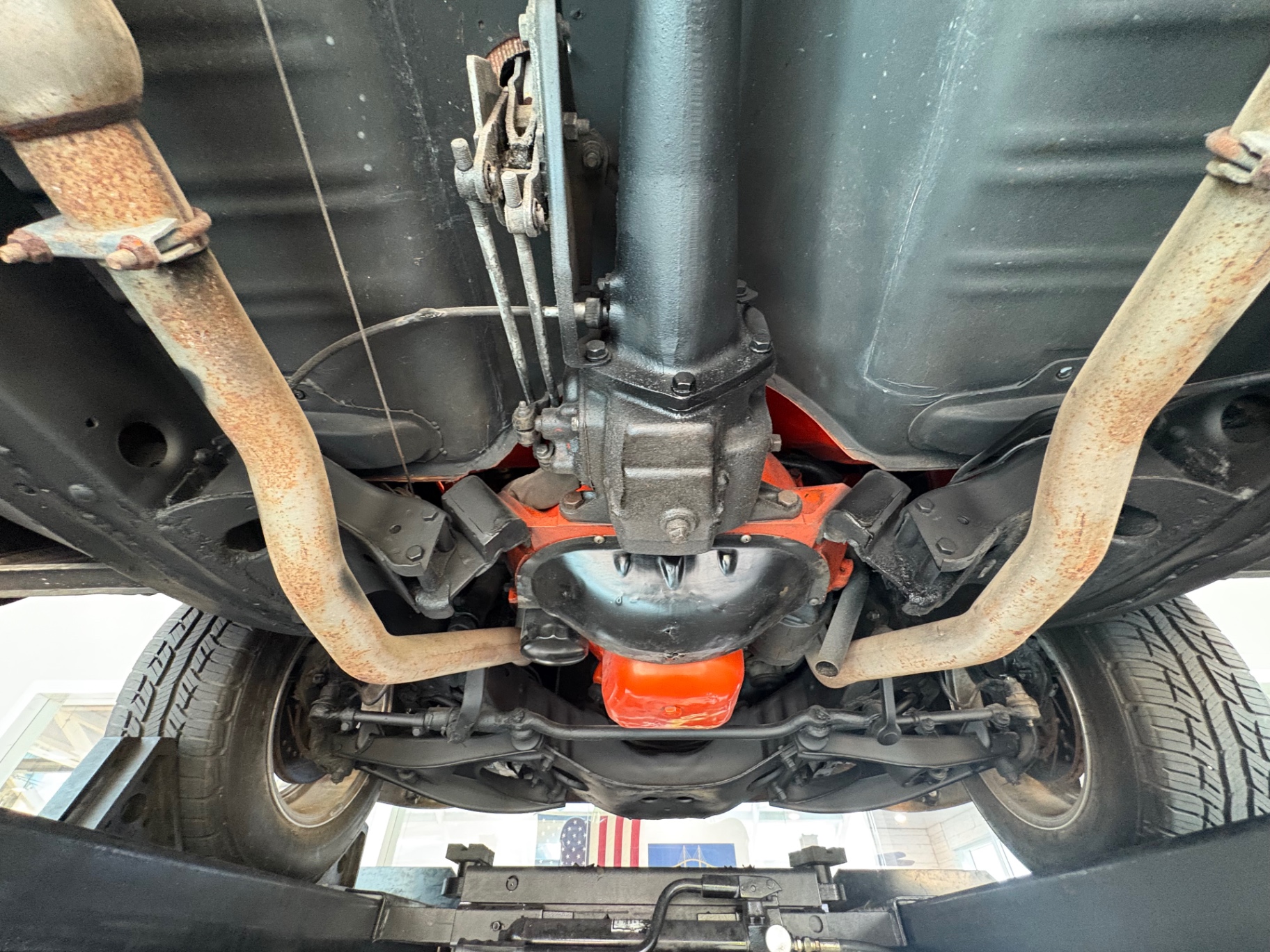 Vehicle photo 50