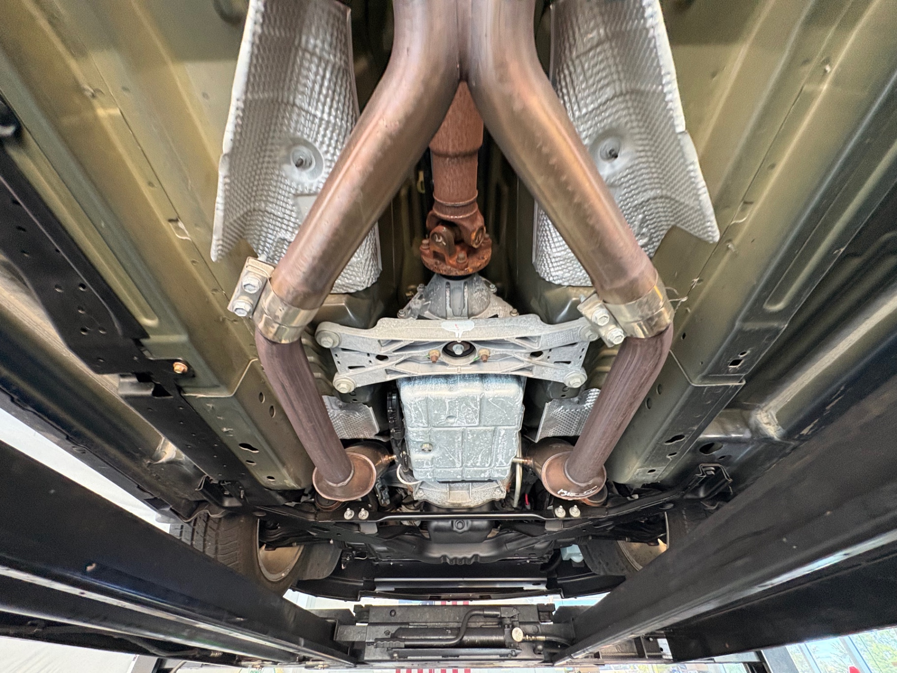 Vehicle photo 57