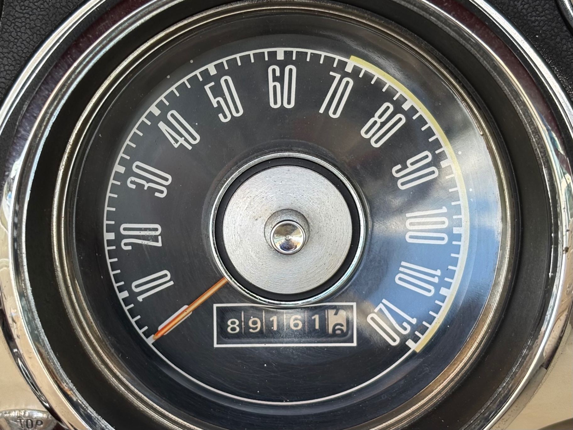 Vehicle photo 29