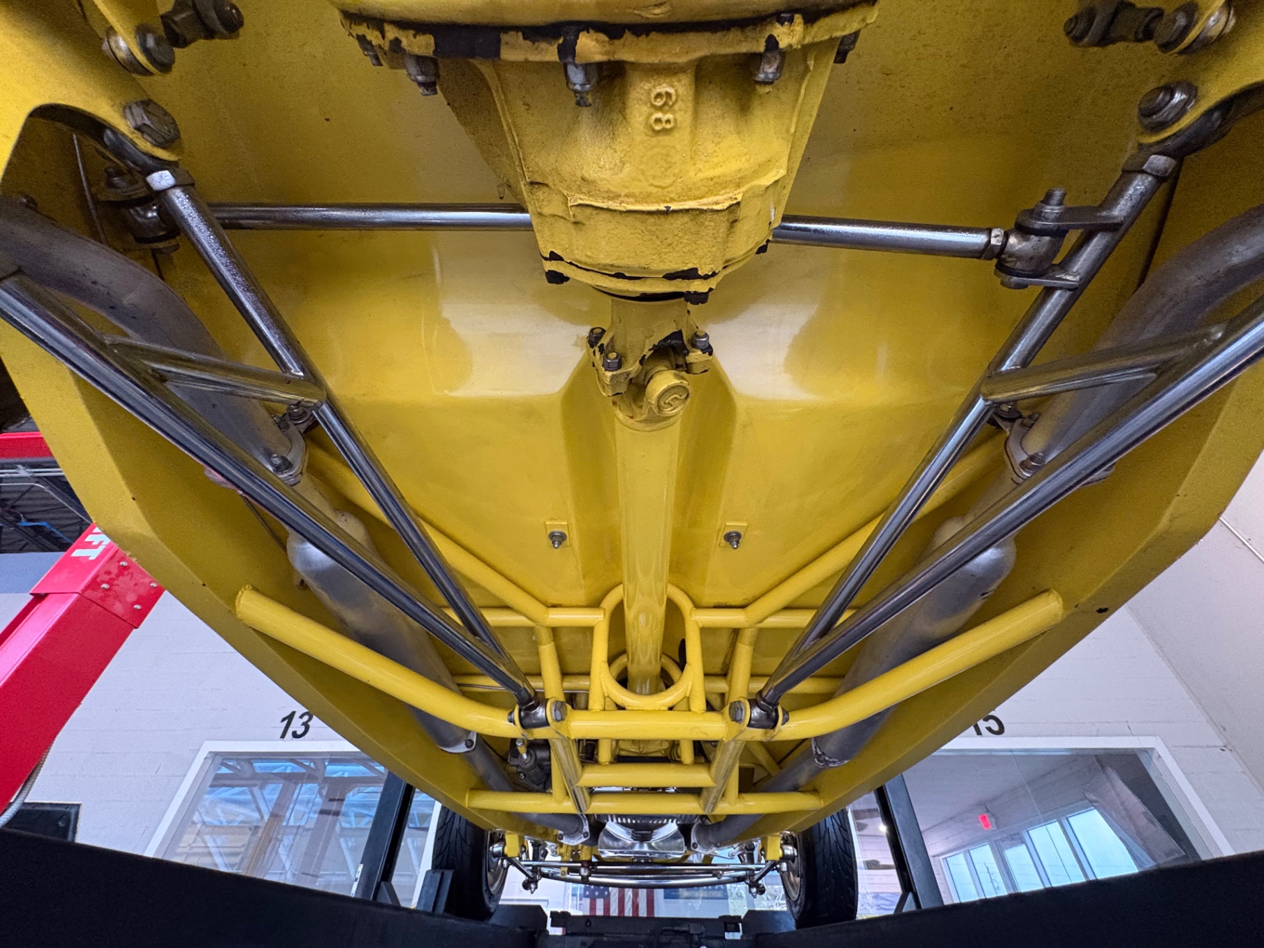 Vehicle photo 47