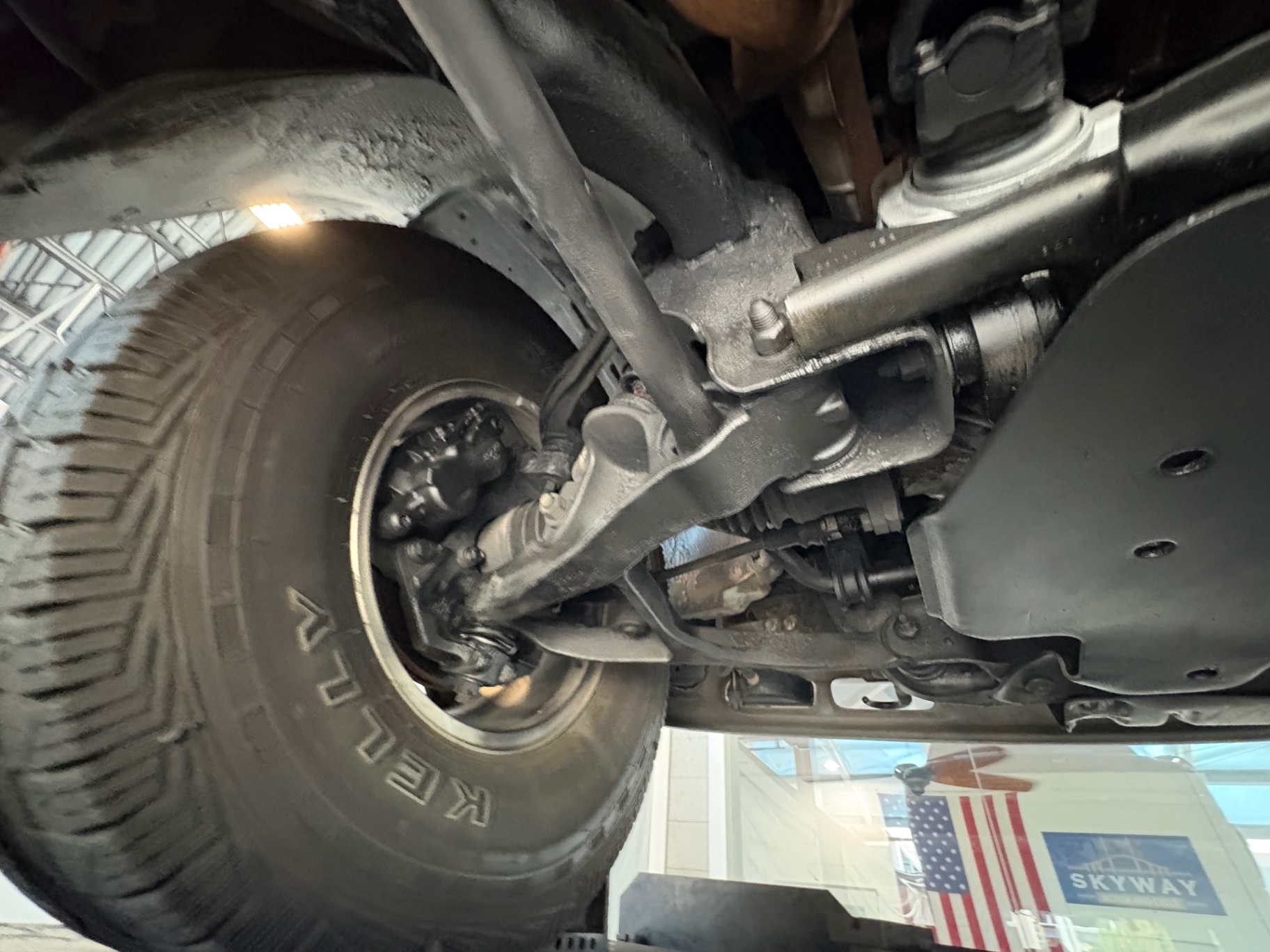 Vehicle photo 48