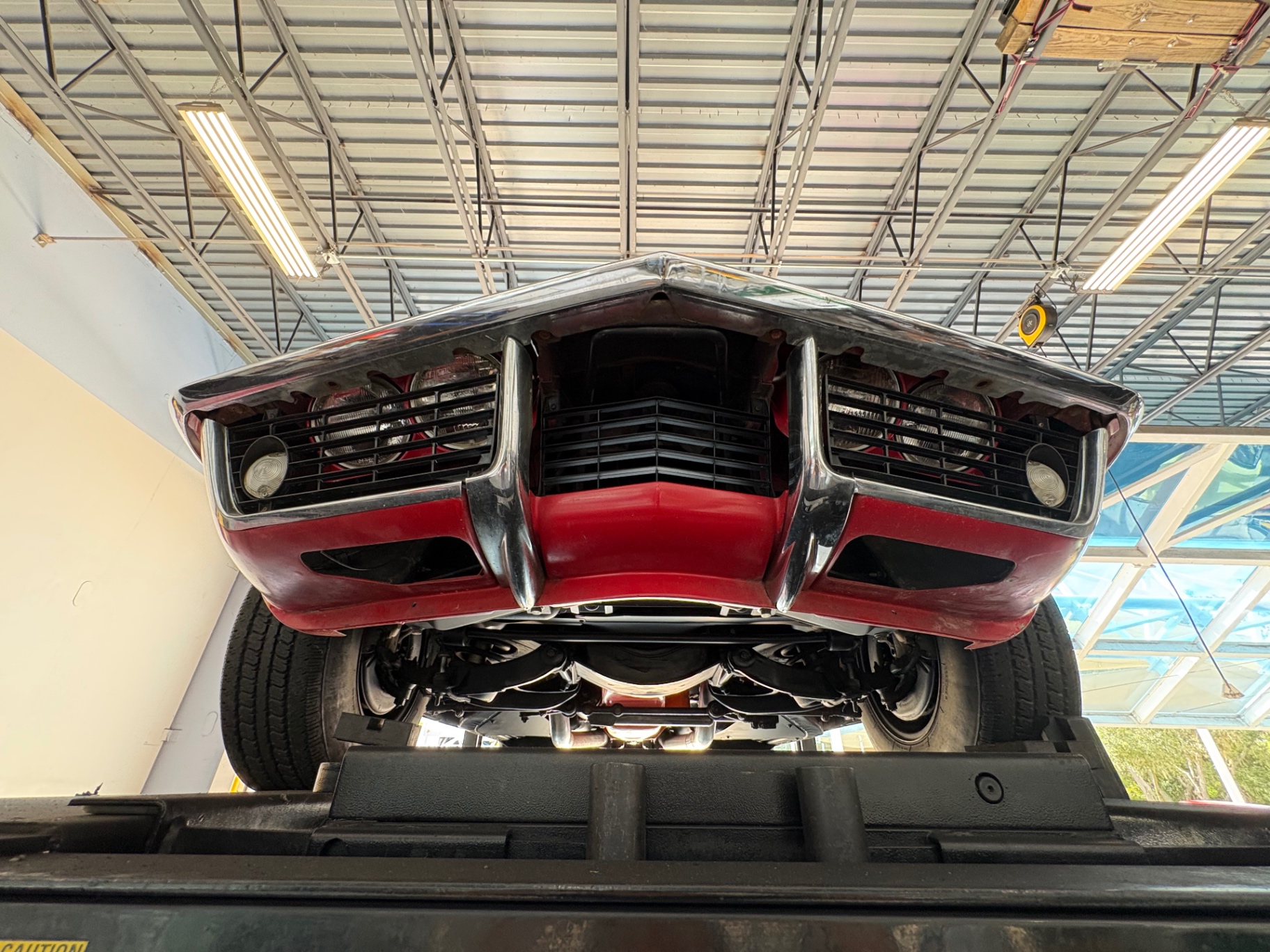 Vehicle photo 57
