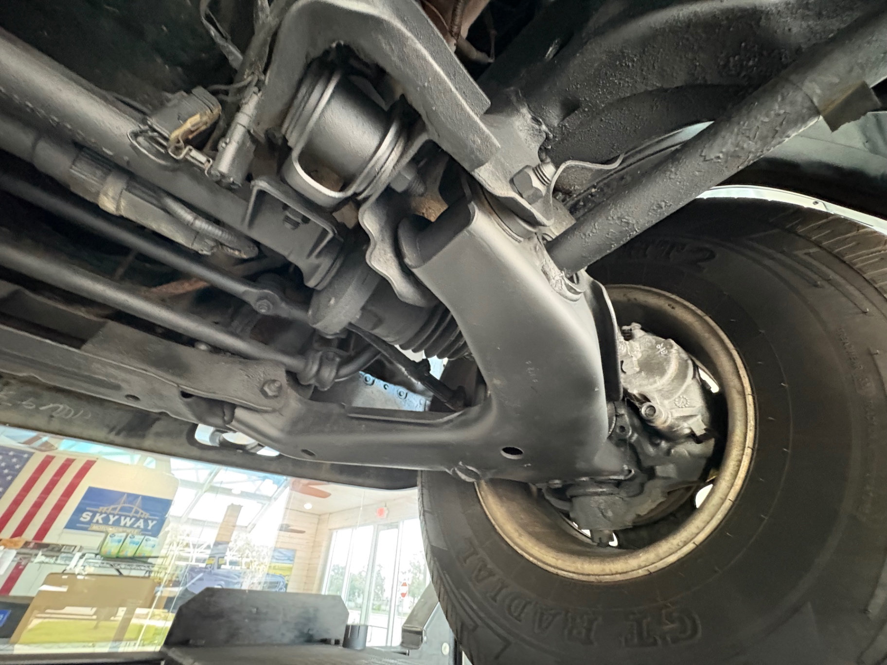 Vehicle photo 47