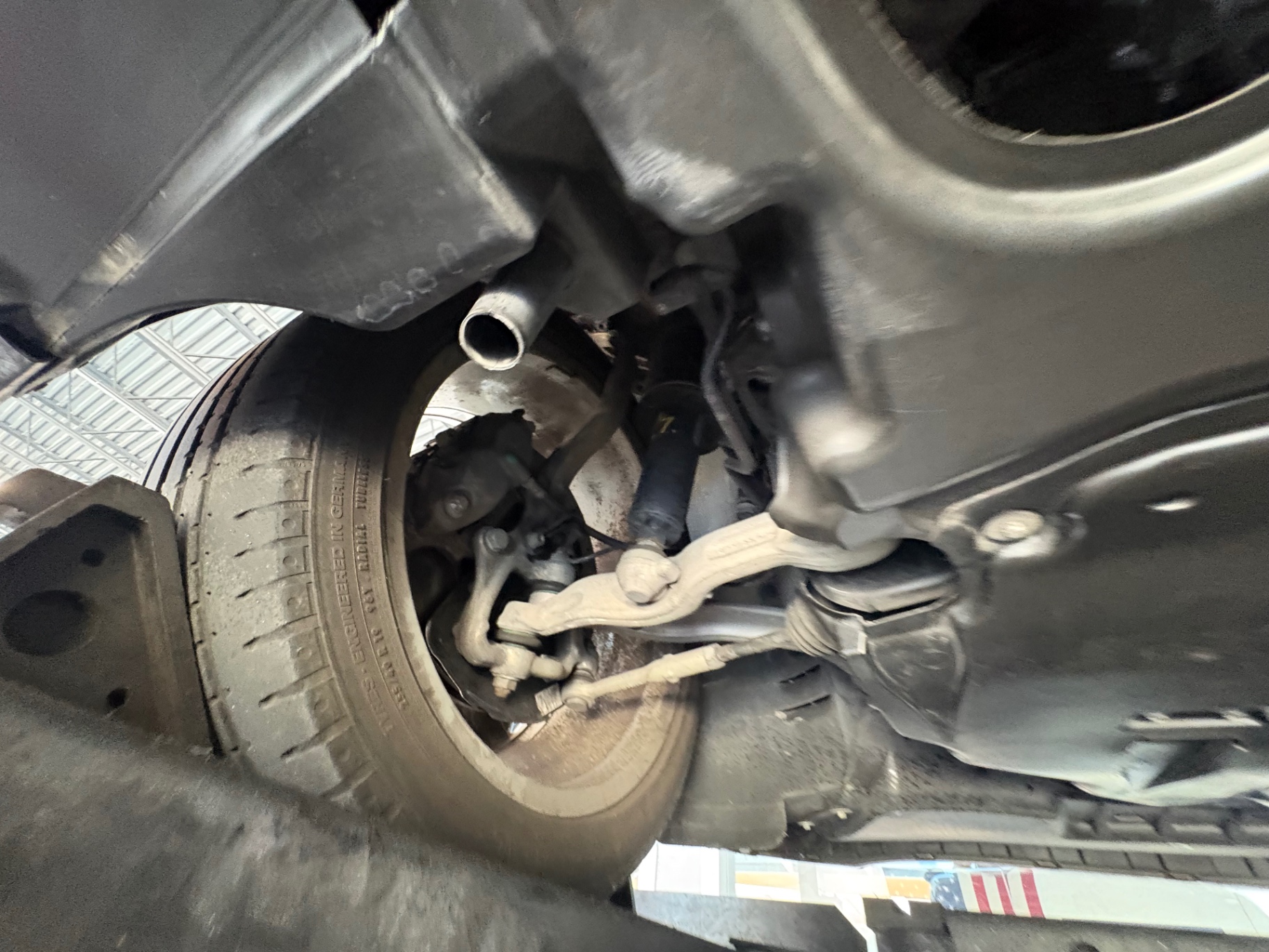Vehicle photo 49