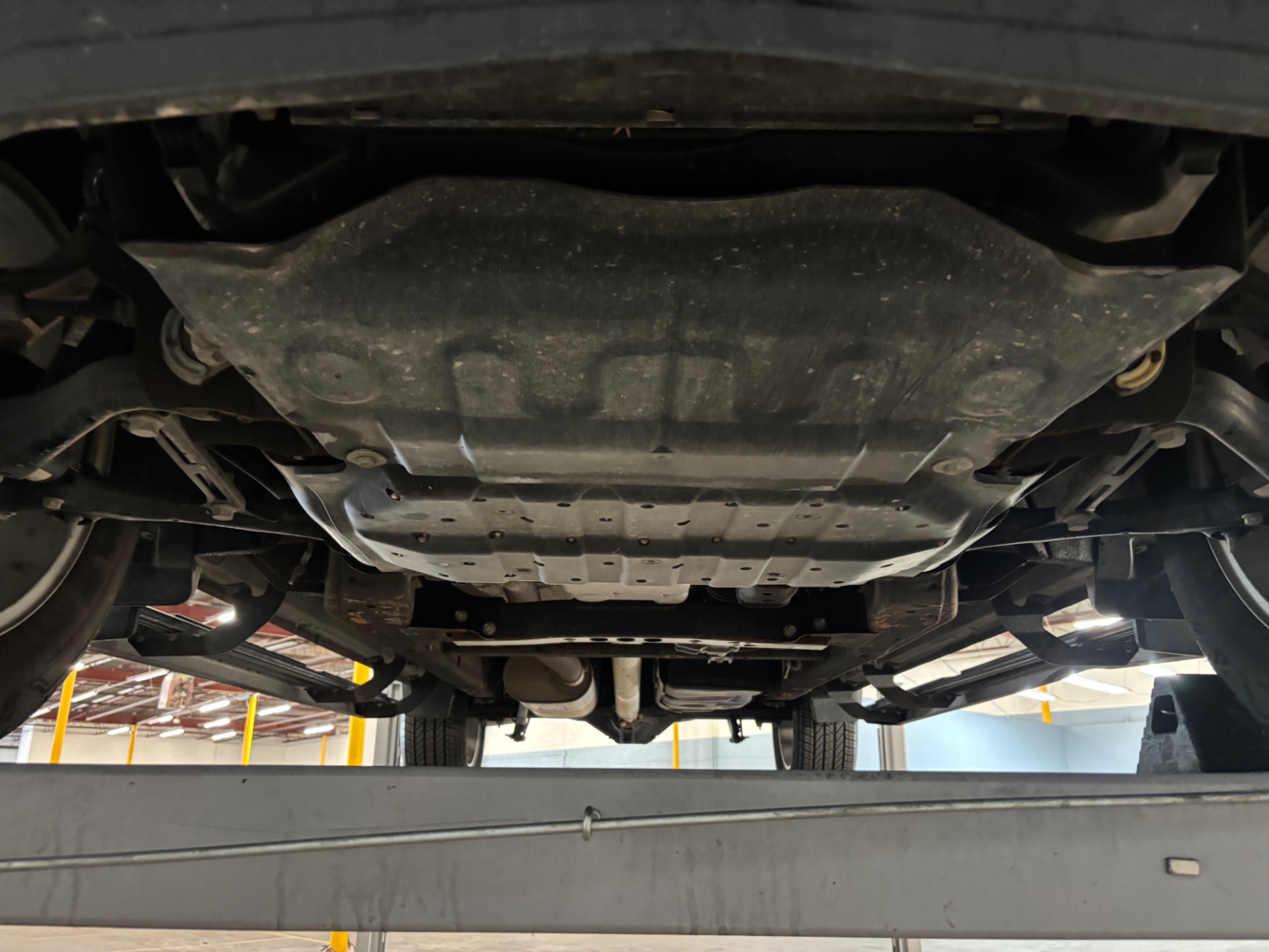 Vehicle photo 37