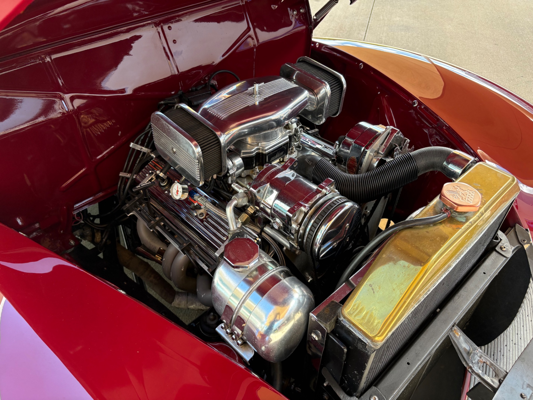 Vehicle photo 23