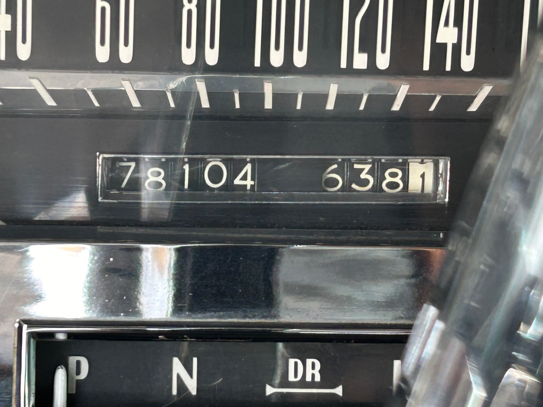 Vehicle photo 16