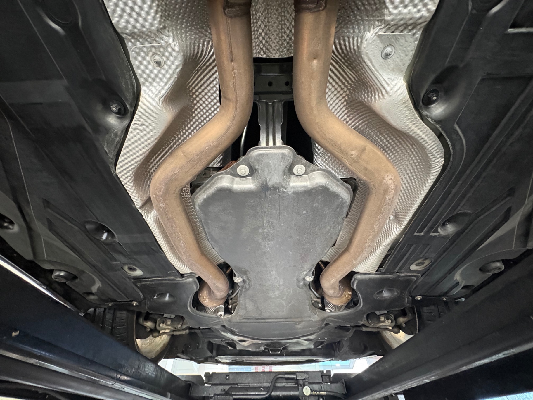 Vehicle photo 55